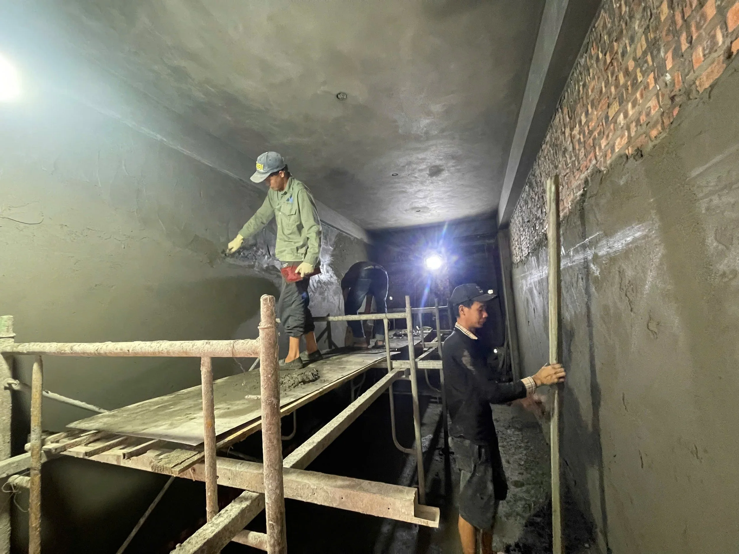 Ảnh thi công thực tế công trình Cầu Giấy - Xây trát hoàn thiện