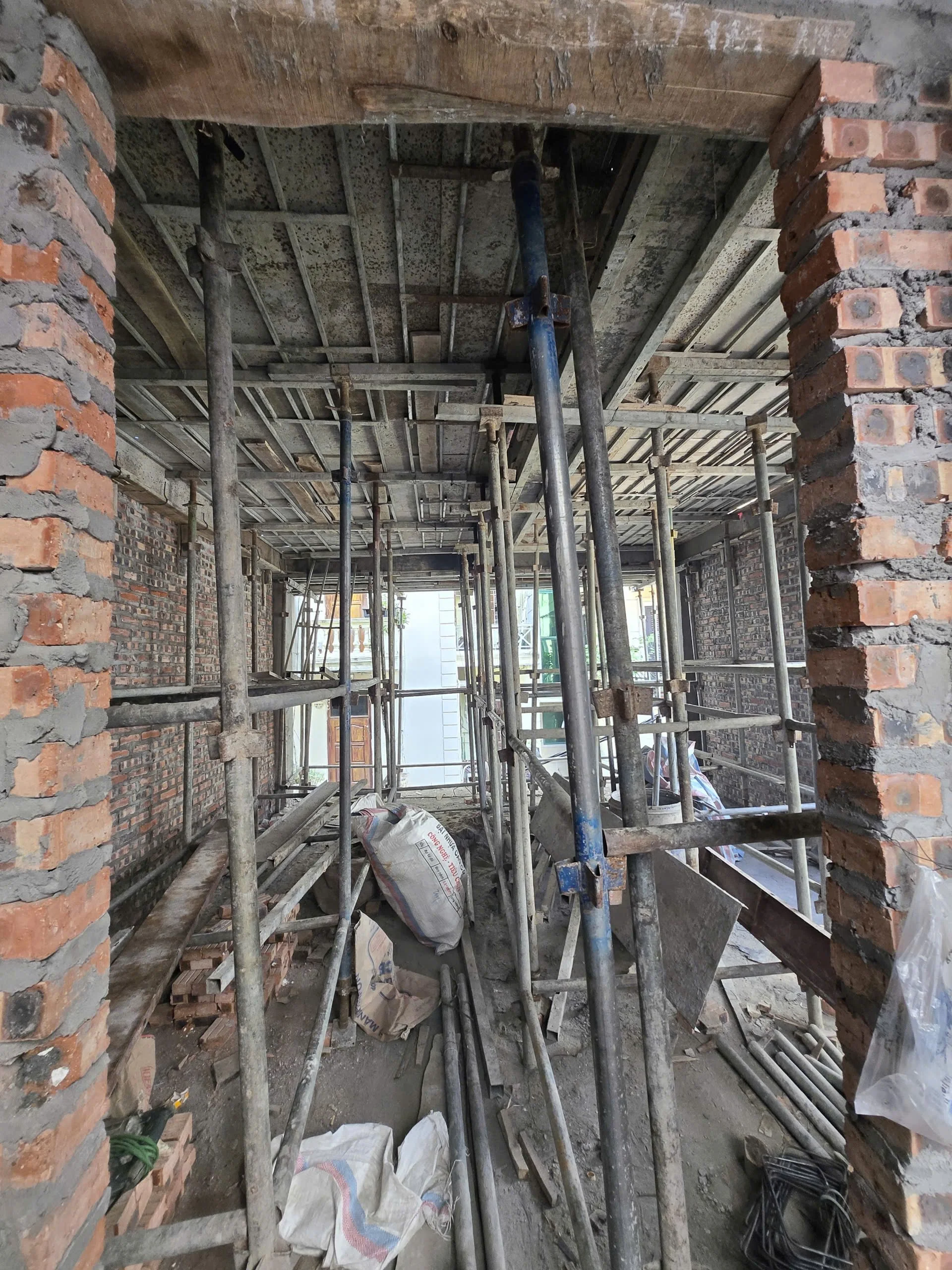 Ảnh thi công thực tế công trình Cầu Giấy - Tầng 2