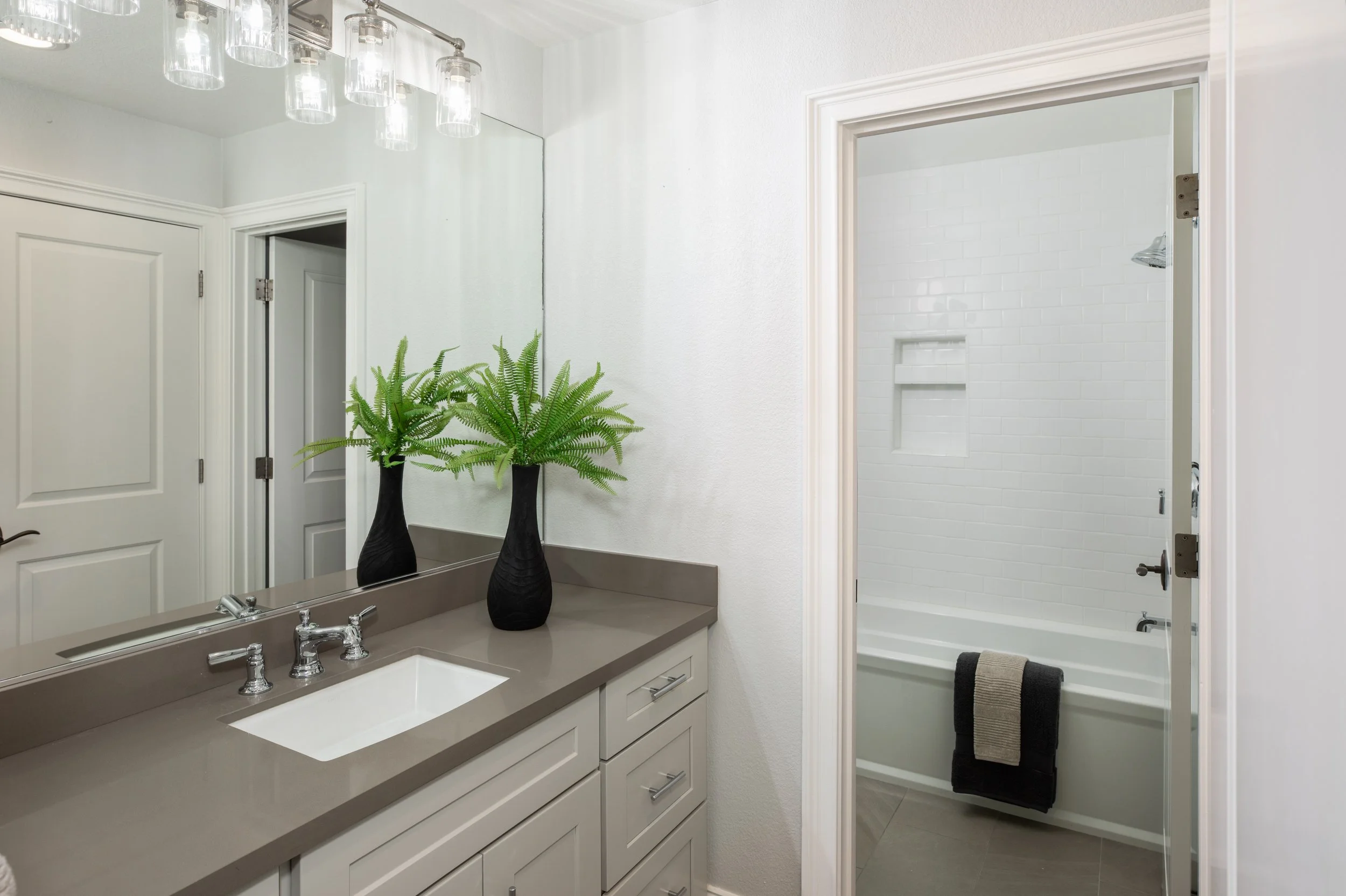 33-Partridge_Matt_Anello-2972-MLS.jpg