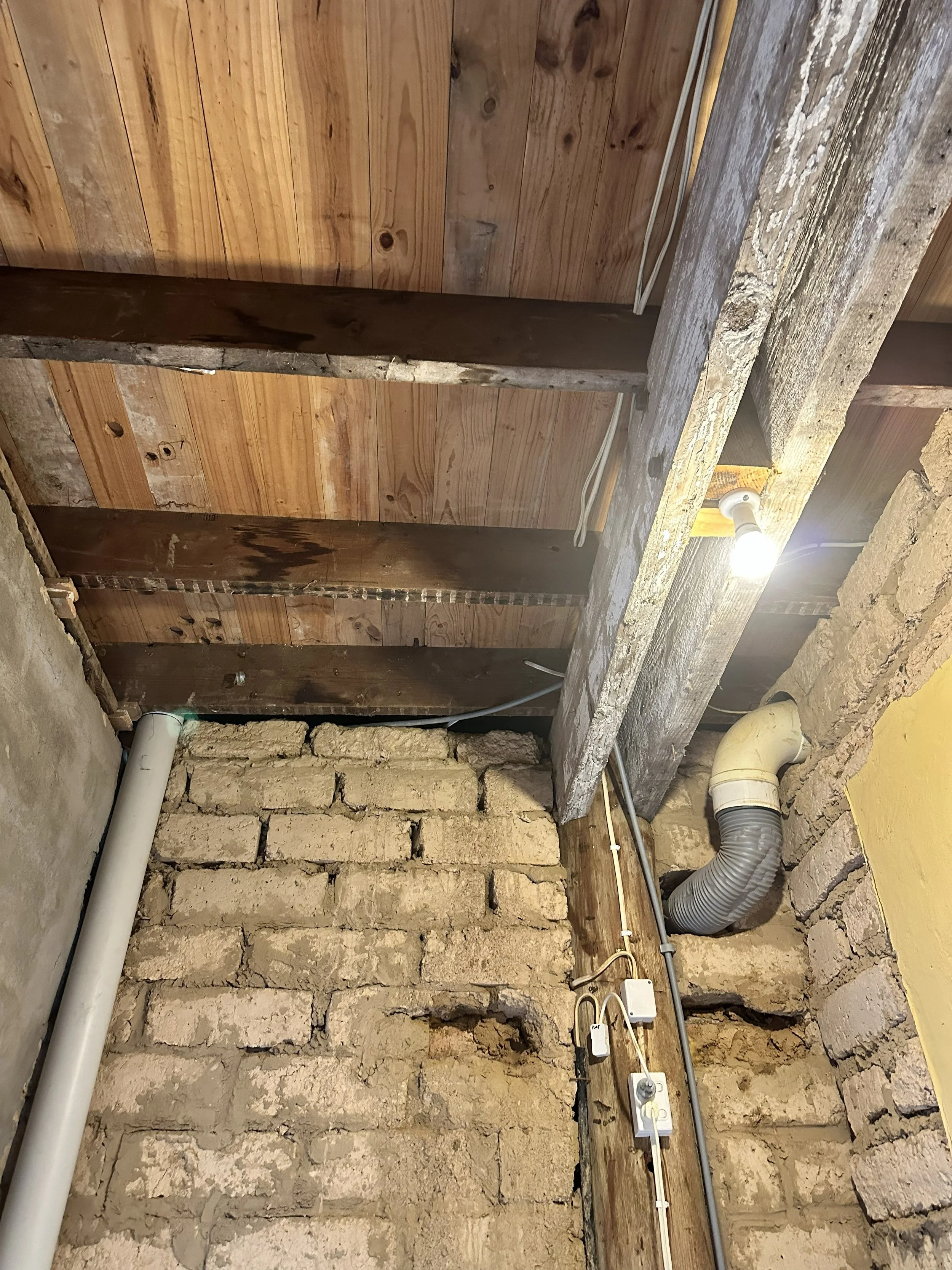 Timber Ceiling Before