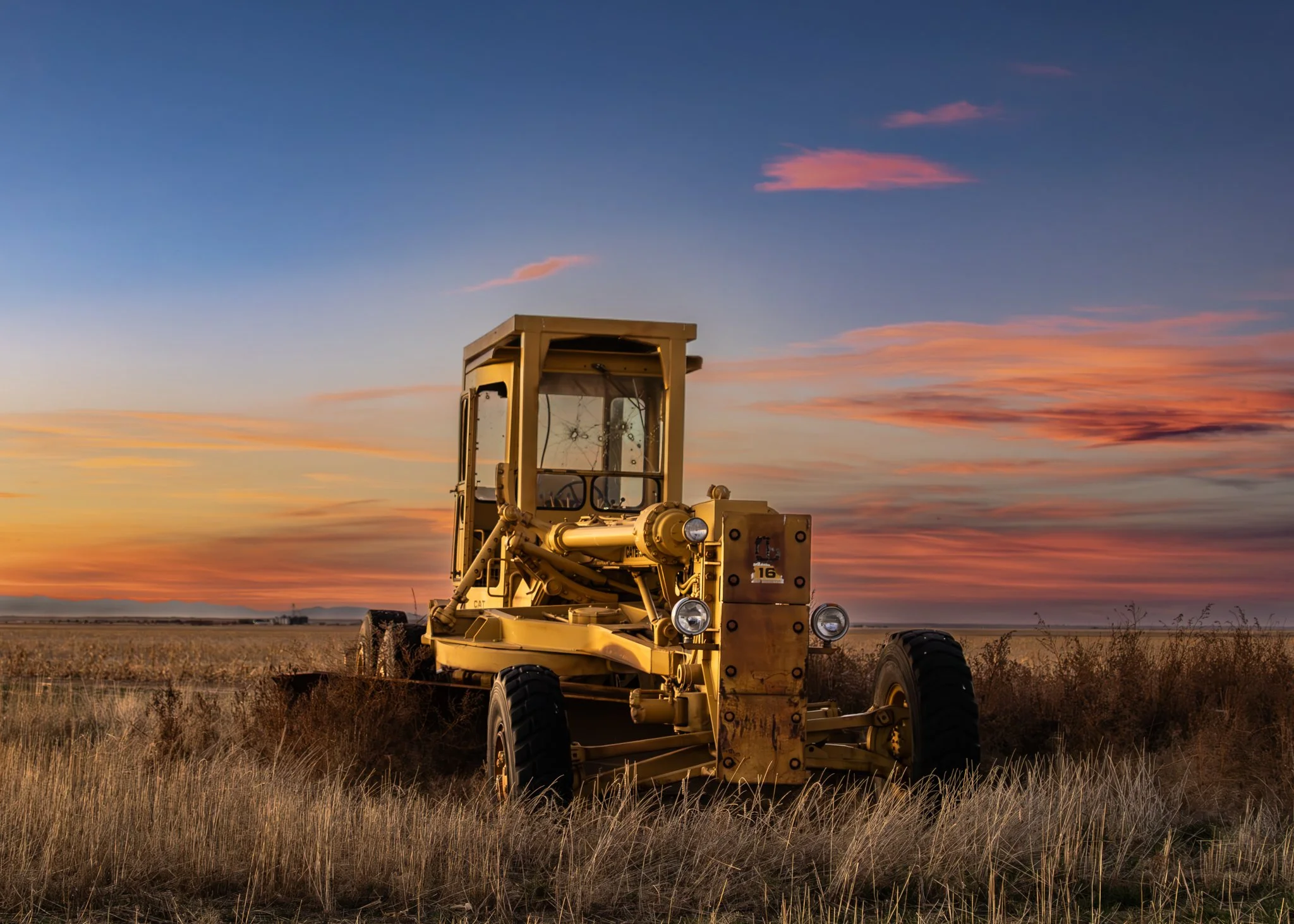 Tractor 1.jpg