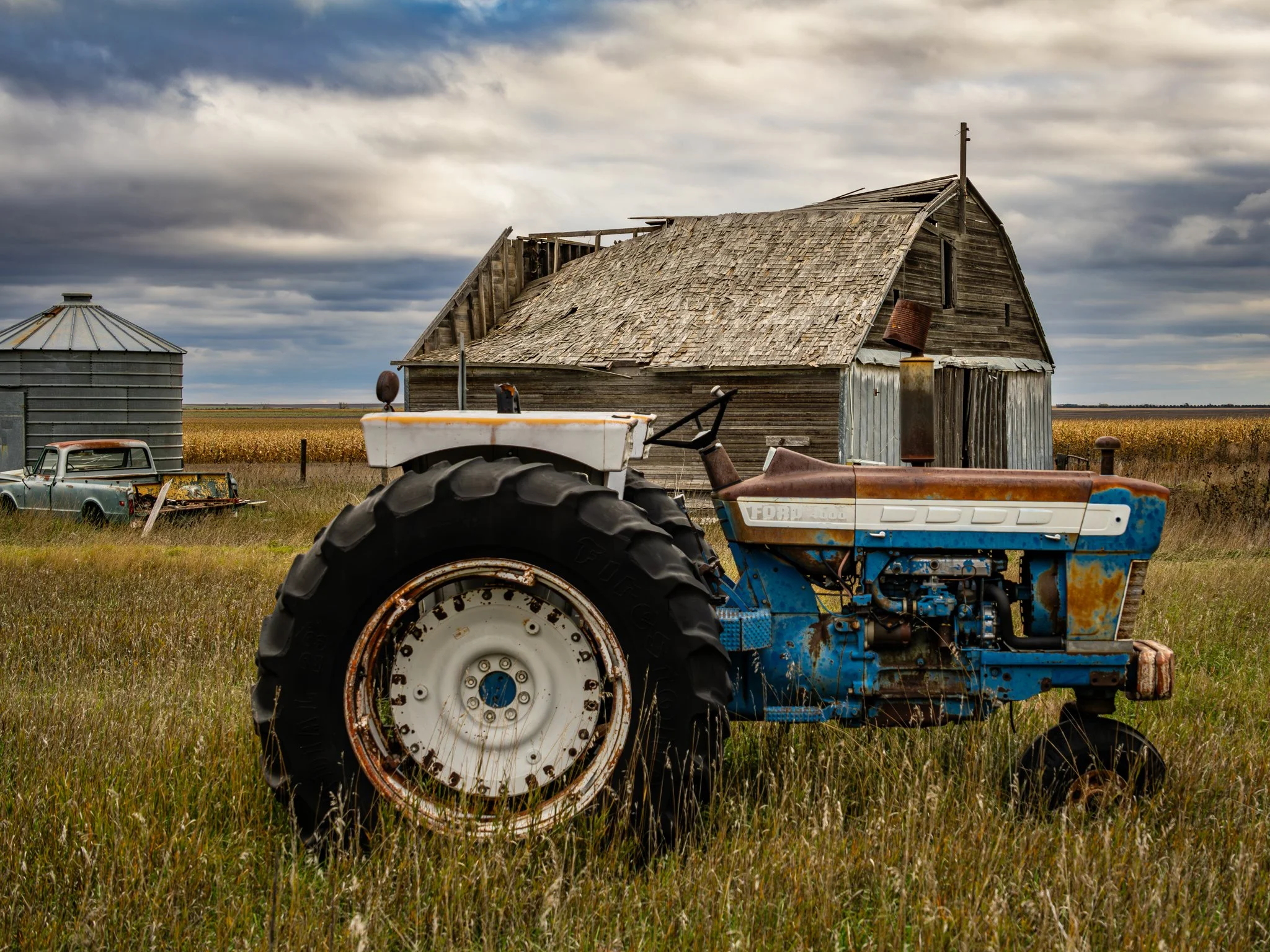 Tractor 2.jpg