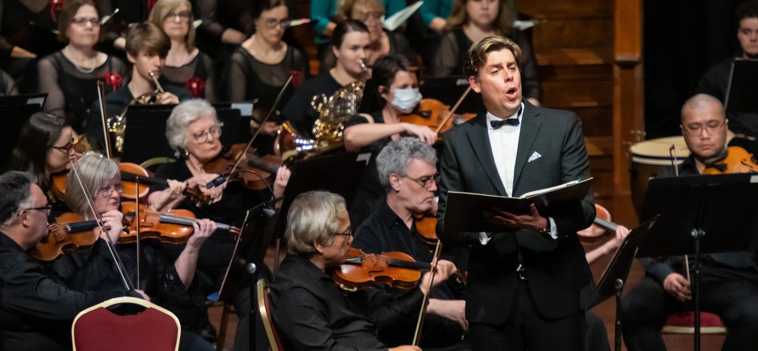 Tobias Merz - Countertenor singing at a Concert Hall with Orchestra
