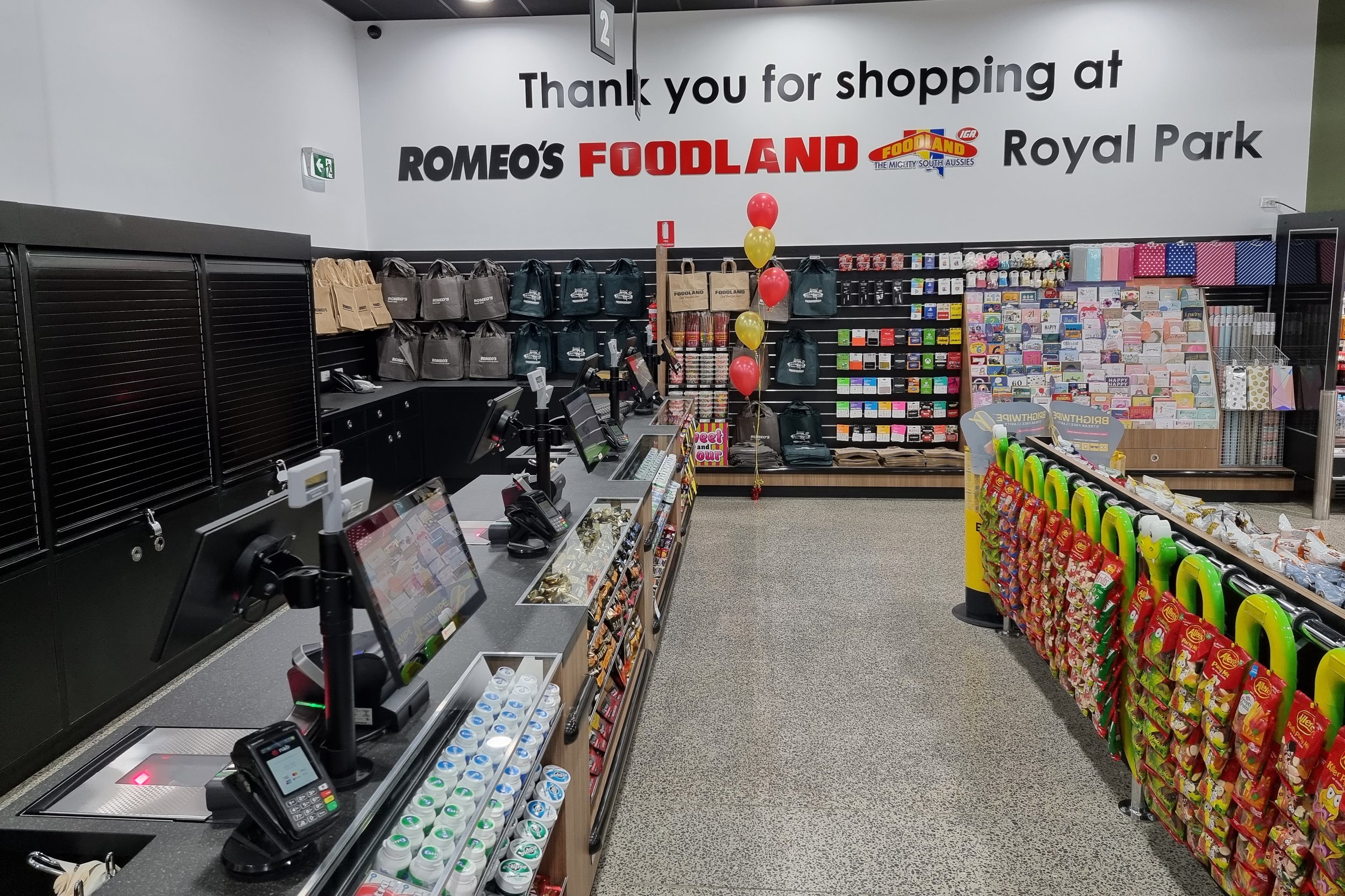 Romeo’s Royal Park Foodland New store open!
