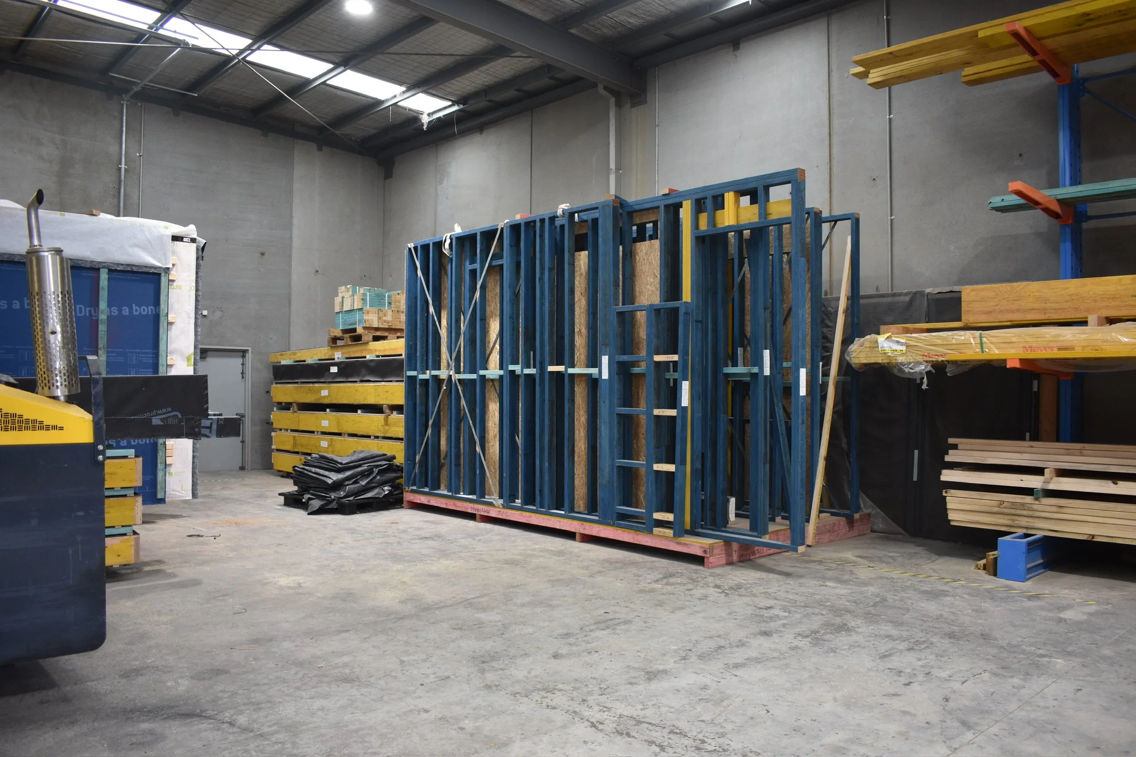 What Is a Prefabricated Home? Why Stllhaus Moves Beyond the Prototype