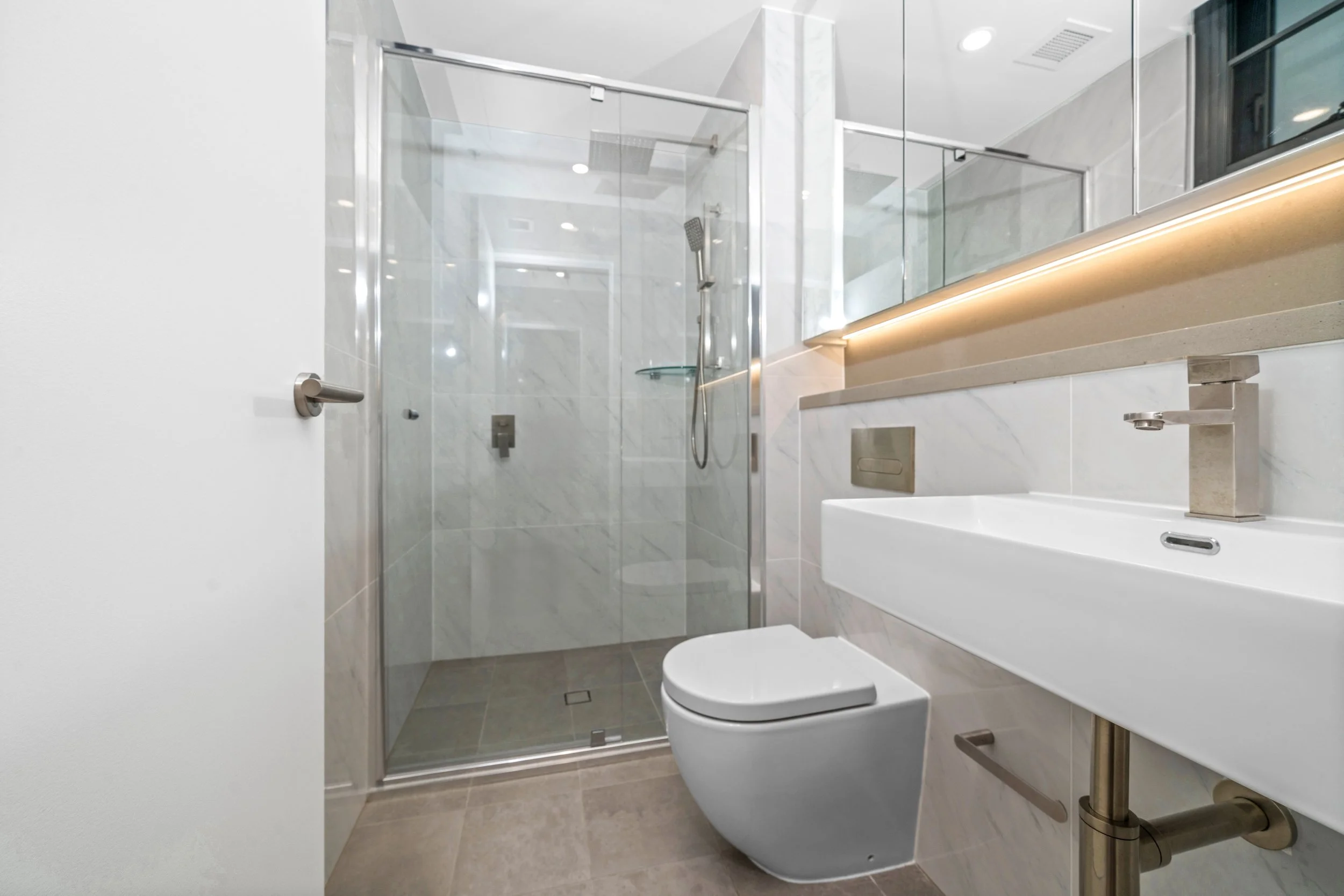 Ensuite.jpg