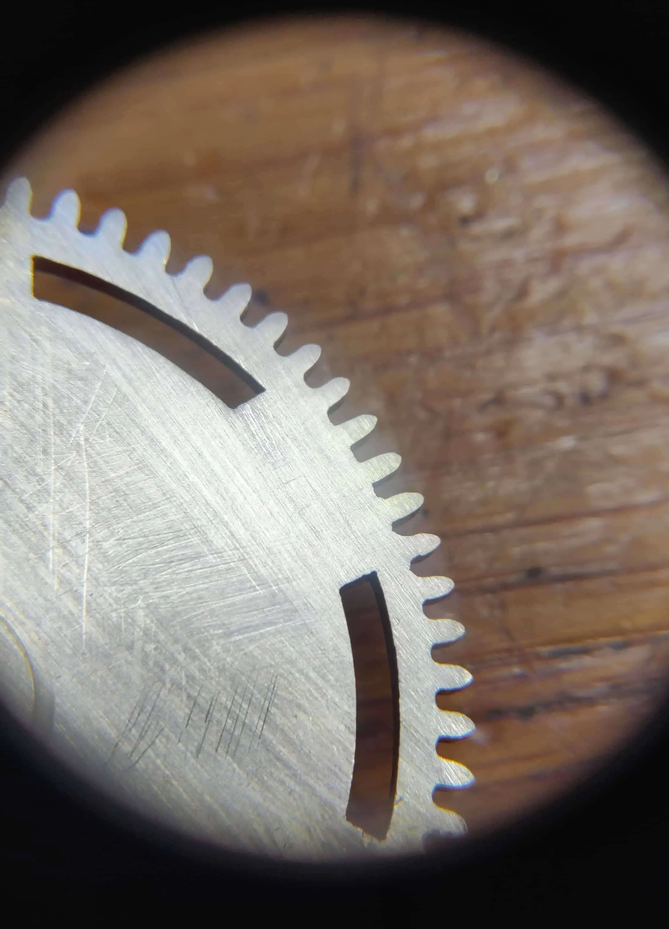 dents-horloge-reparation