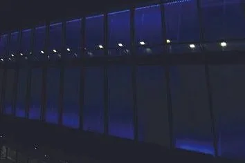 Fifa_Neon.Aussen.low.jpg