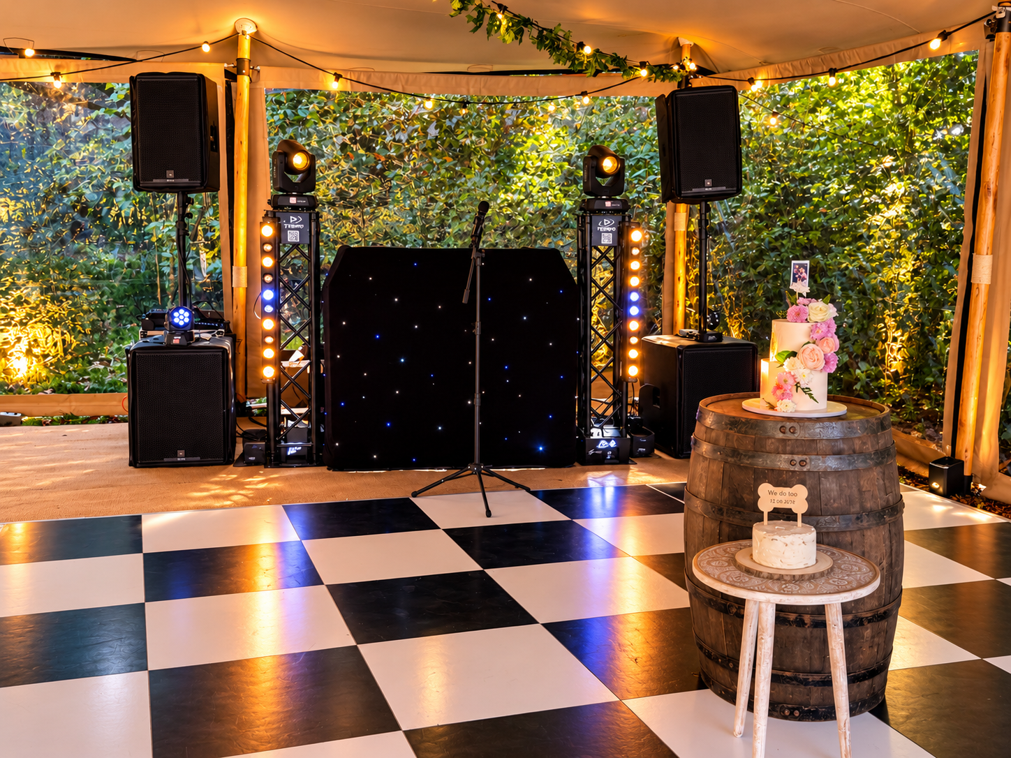 TempoEntertainment_Wedding&CakeMarquee_1.png