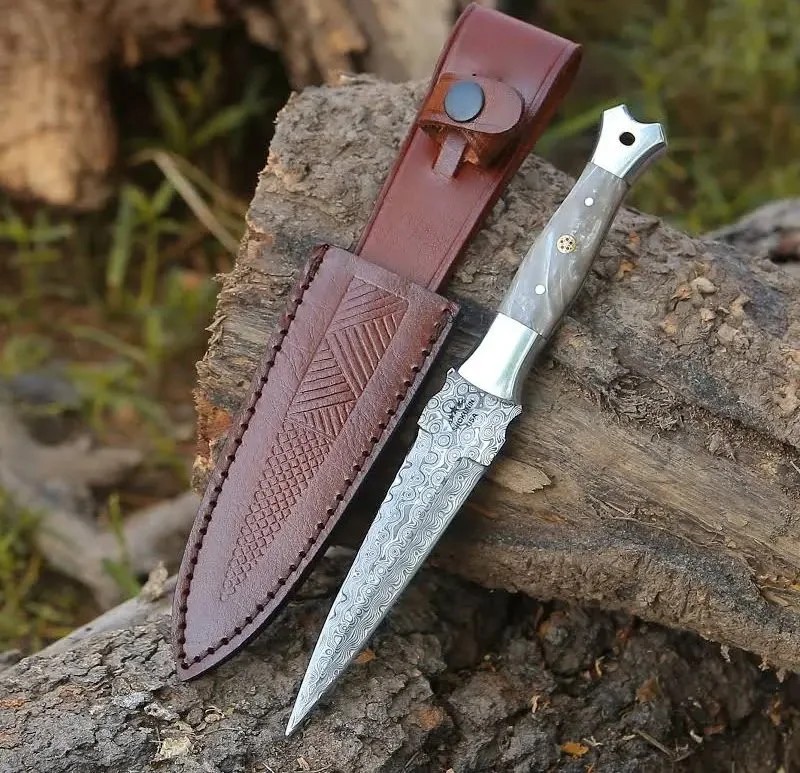 Double edged dagger