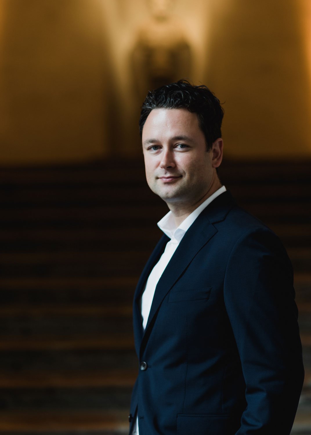 SIDELINE PORTRAIT brutkasten CEO Dejan Jovicevic