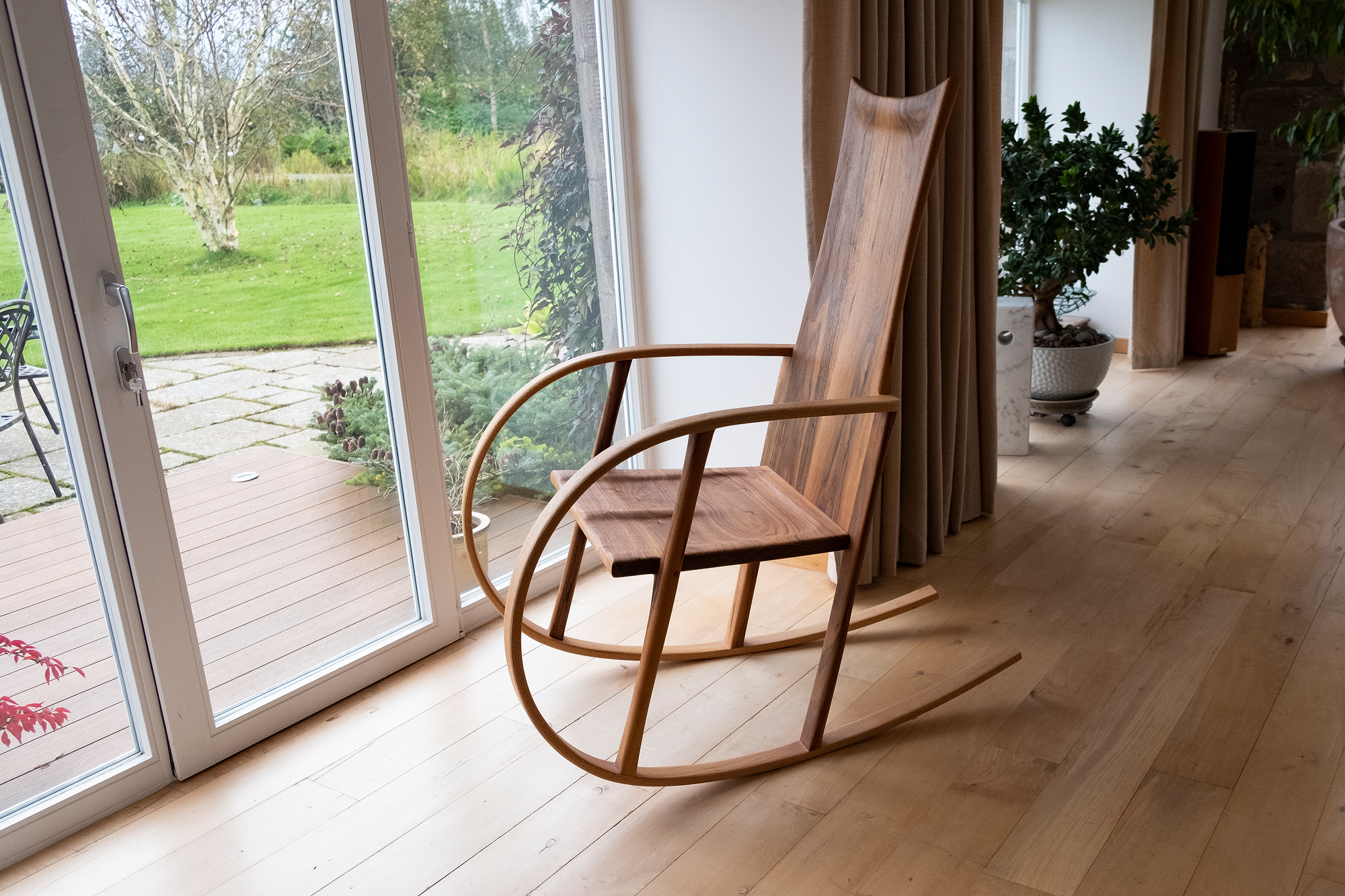 20191007_Adams_furniture_052.png