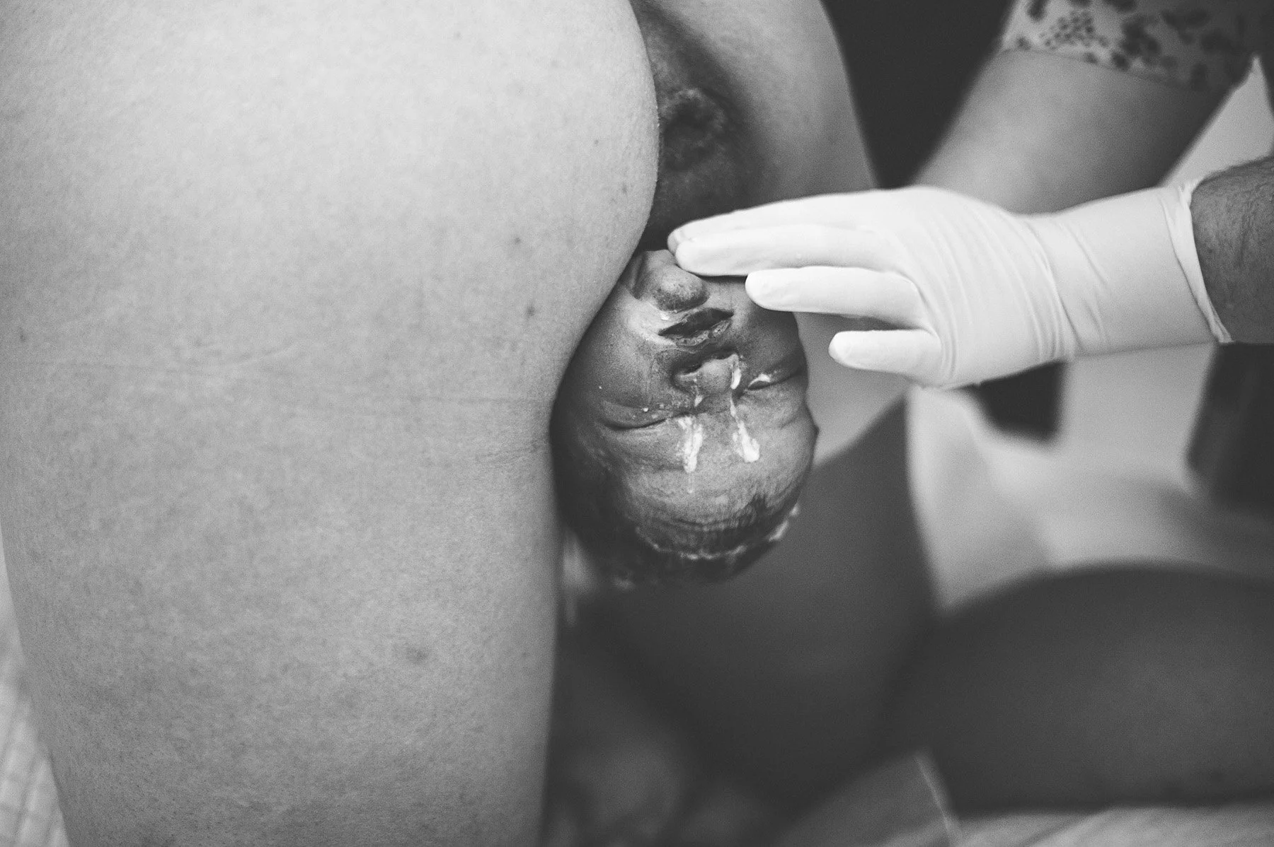037_Hunter's_Birth_BW.jpg
