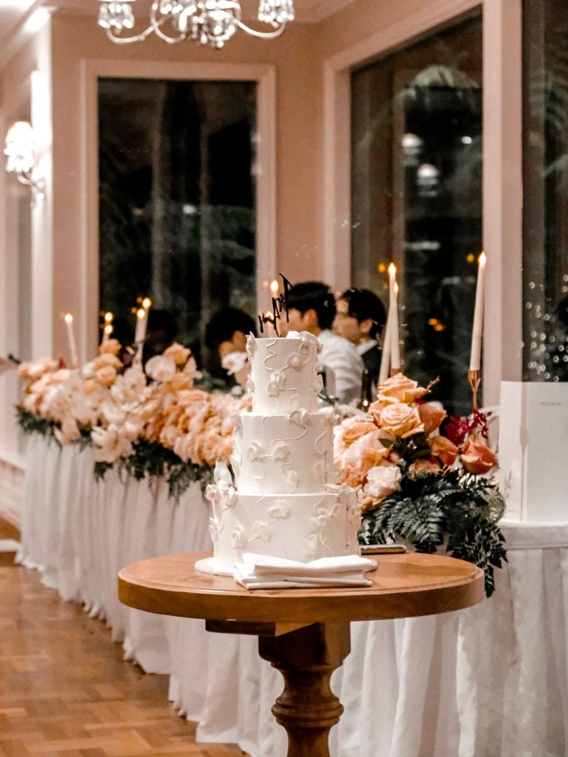 Some Retro moments from R &amp; J's wedding ✨

A little nostalgic, a little romantic.
All the warmth of a celebration made to be remembered.

#melbournewedding #melbournebride #melbourneflorist