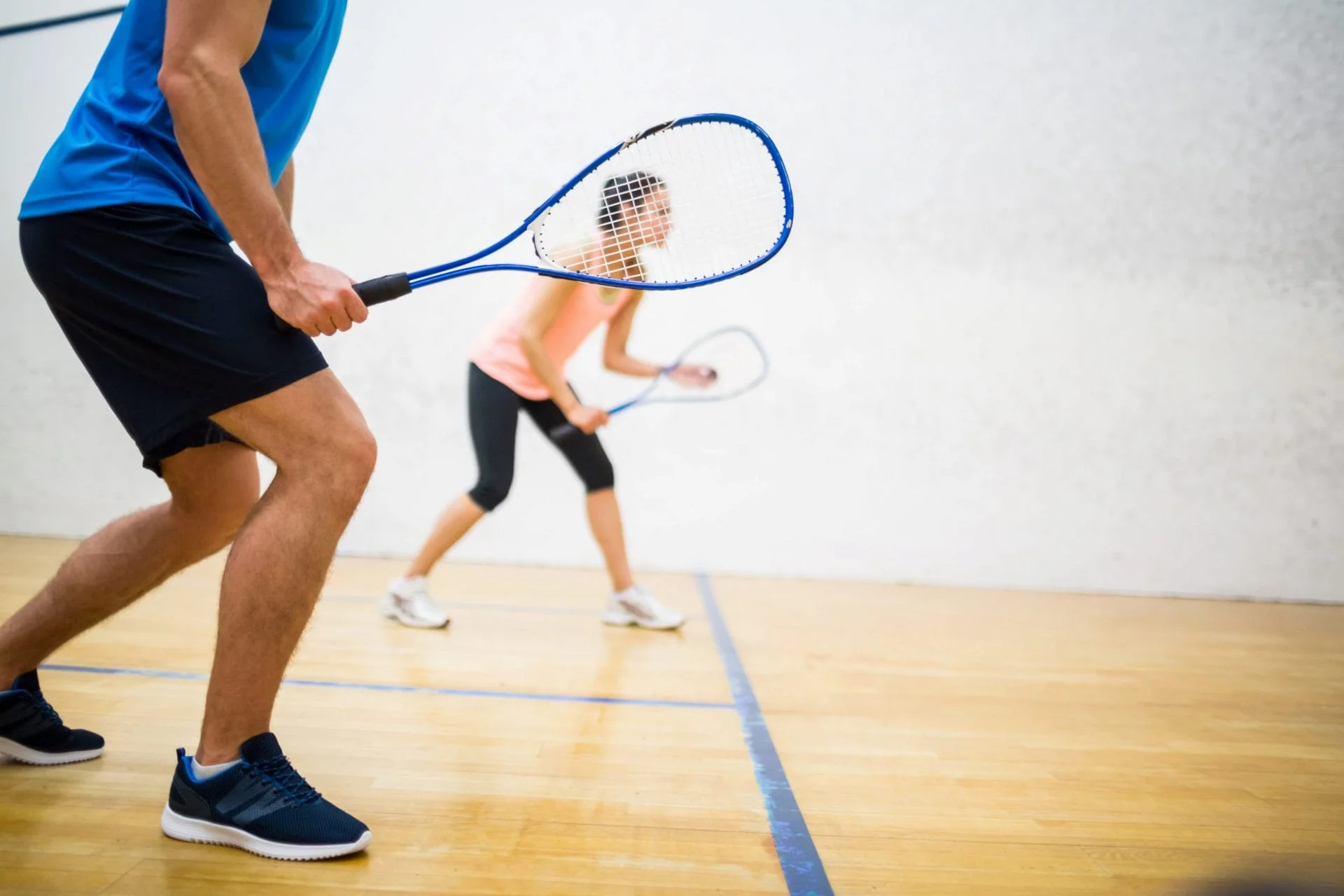 squash with 2 players