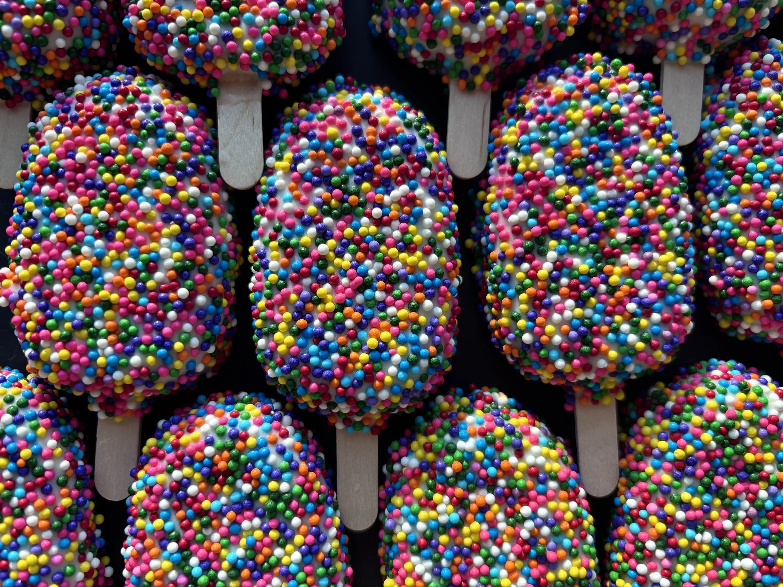 Our Delicious Viral Dot Cake CakePops