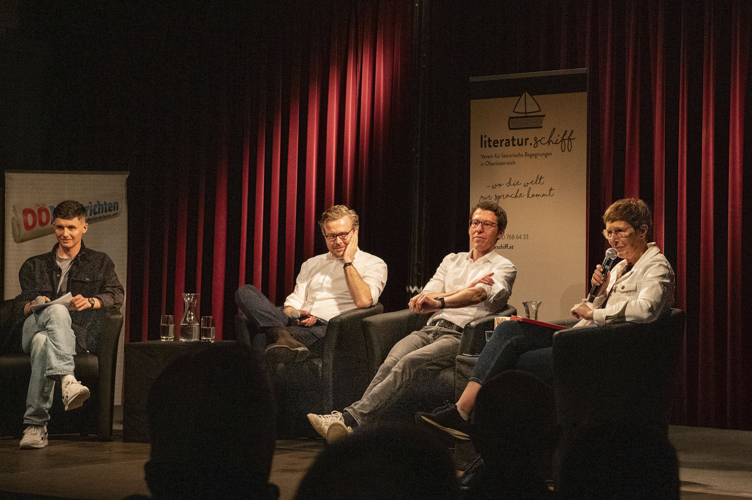 Buchgespräch mit Frederik Obermaier und Bastian Obermayer / Foto: Peter Kainrath