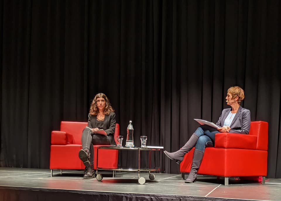 Buchgespräch mit Melisa Erkurt / Foto: Alex Giese