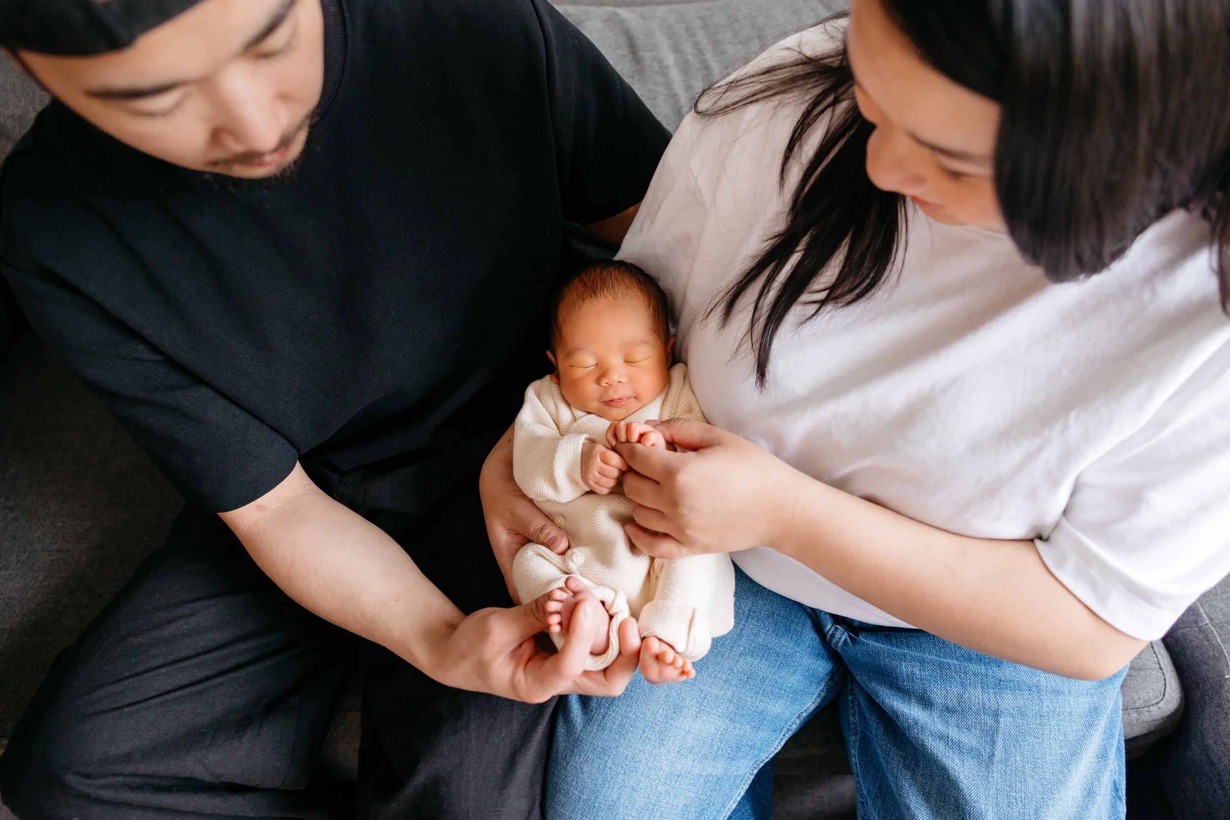 Winnipeg-newborn-and-maternity-photographer-sari-risbey-photography-32.jpg