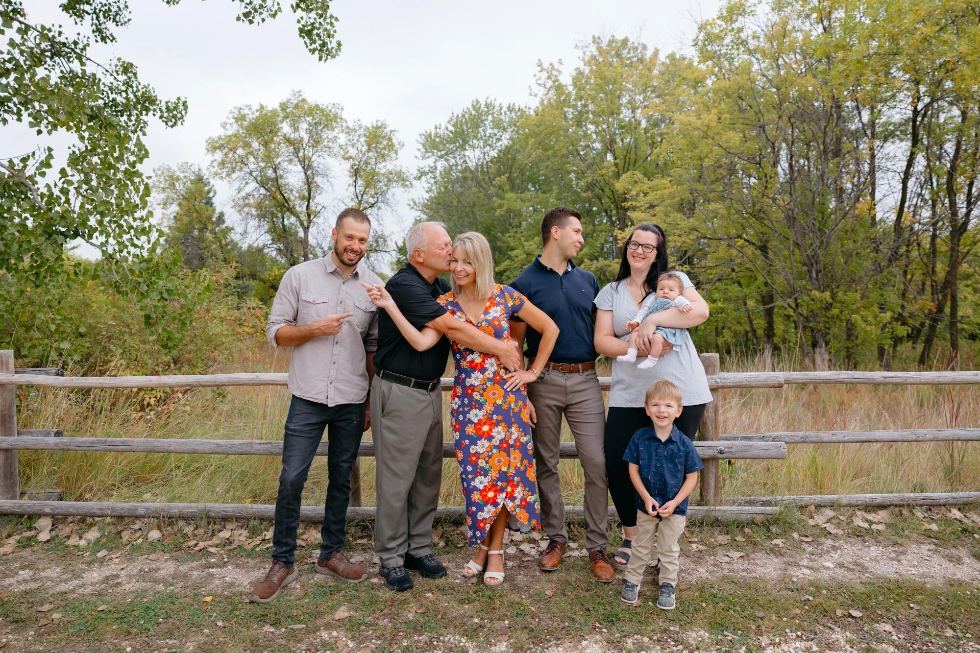 sari-risbey-Winnipeg-family-photographer-15.jpg