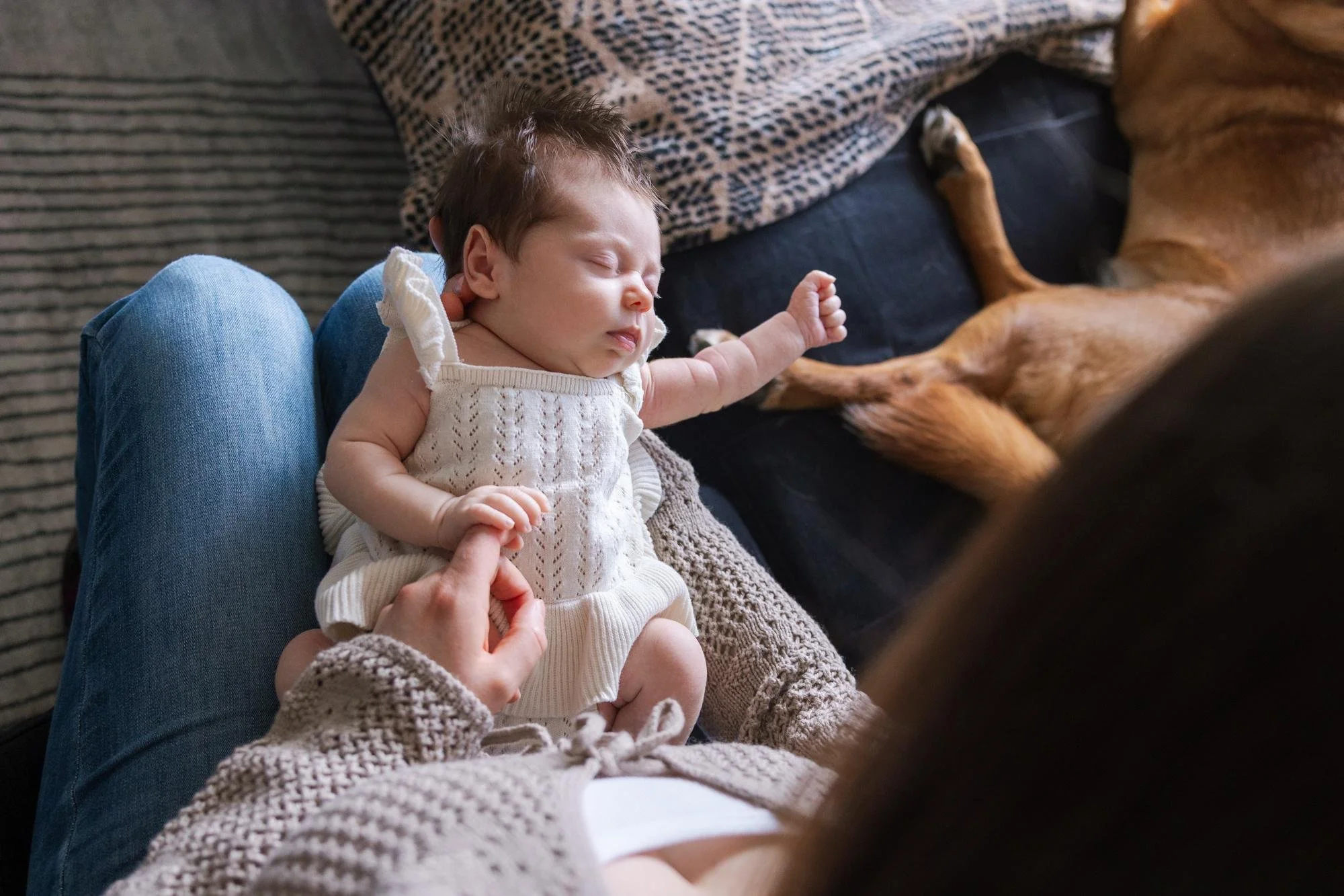 Winnipeg-newborn-and-maternity-photographer-sari-risbey-photography-7.jpg