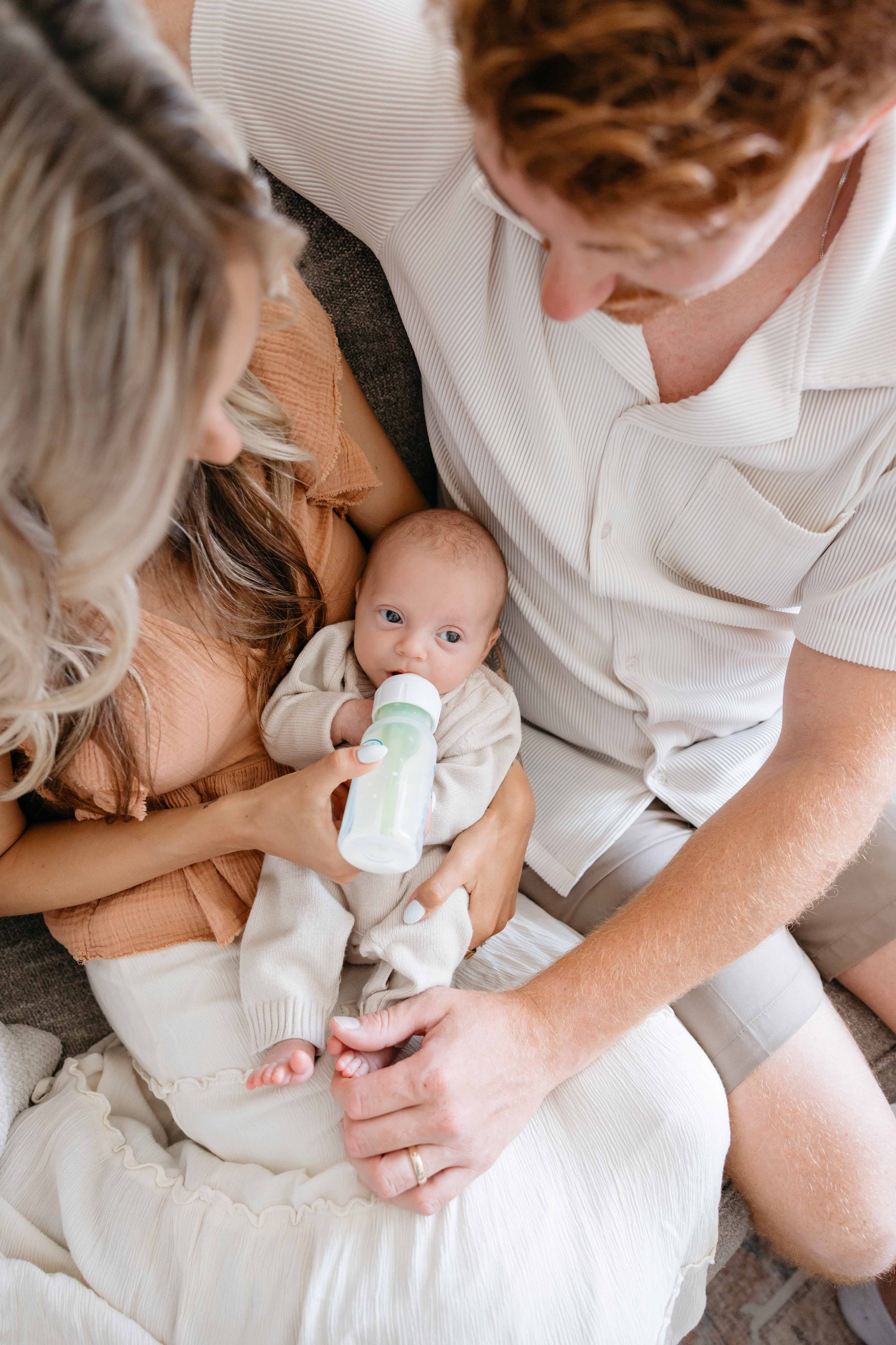 Winnipeg-newborn-and-maternity-photographer-sari-risbey-photography-16.jpg
