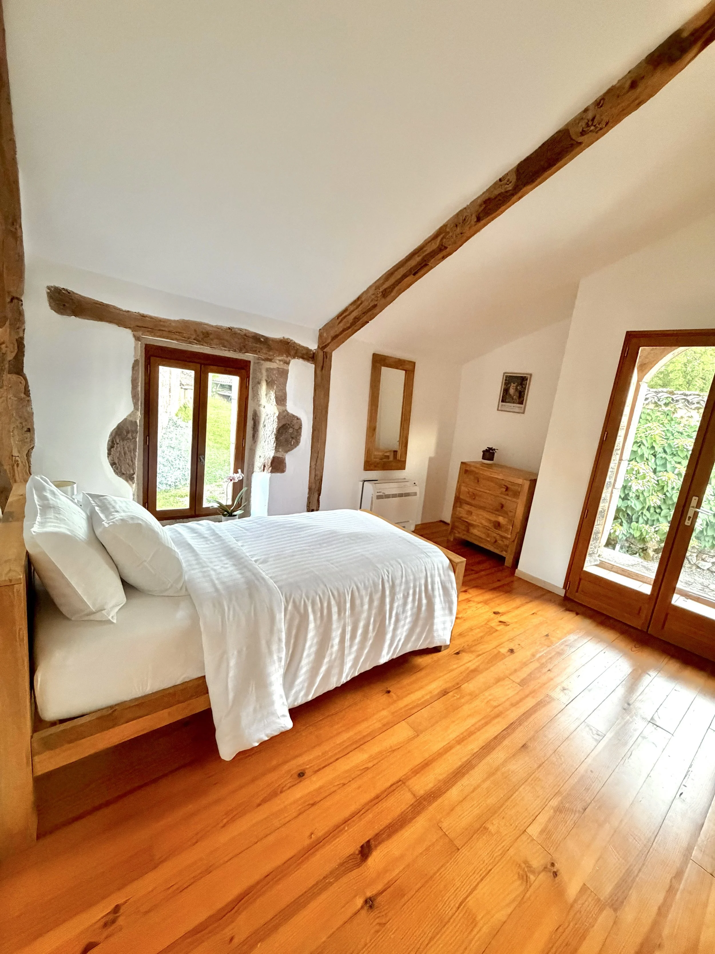 Twin Bedroom