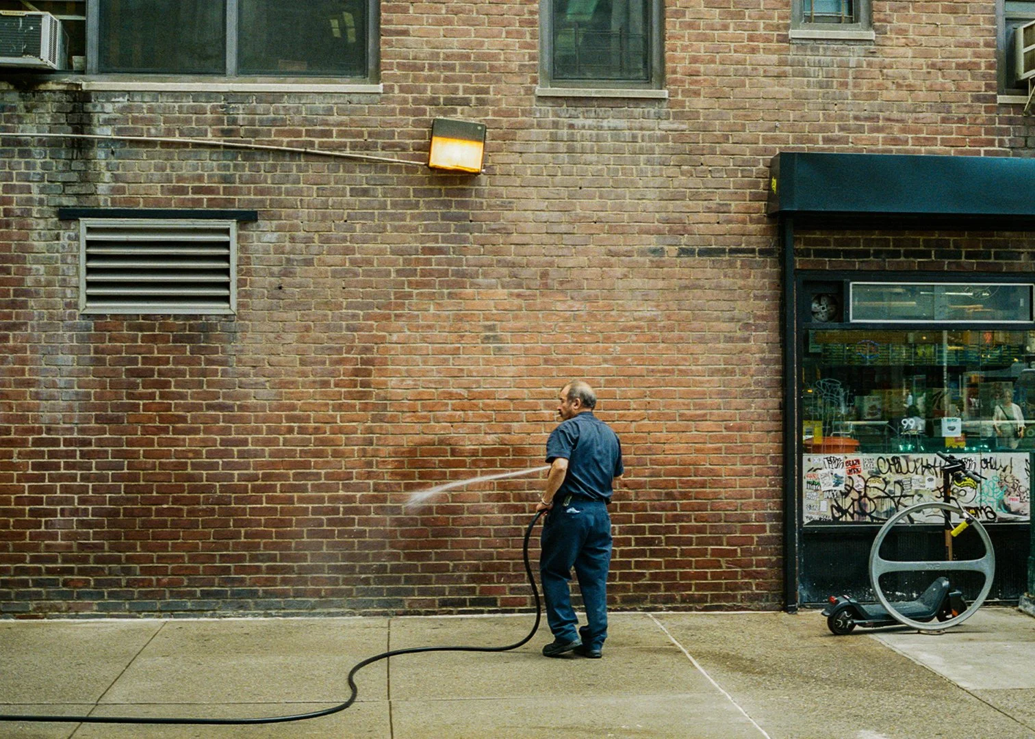 JANITOR_01.jpg