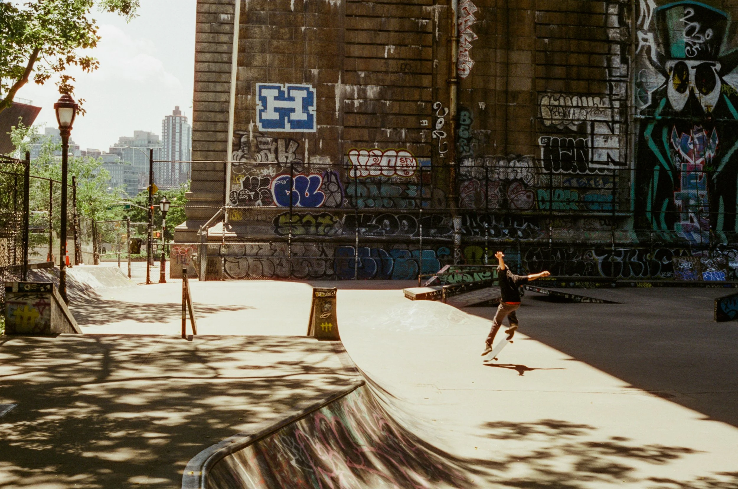 476218_4604_31-2.jpg