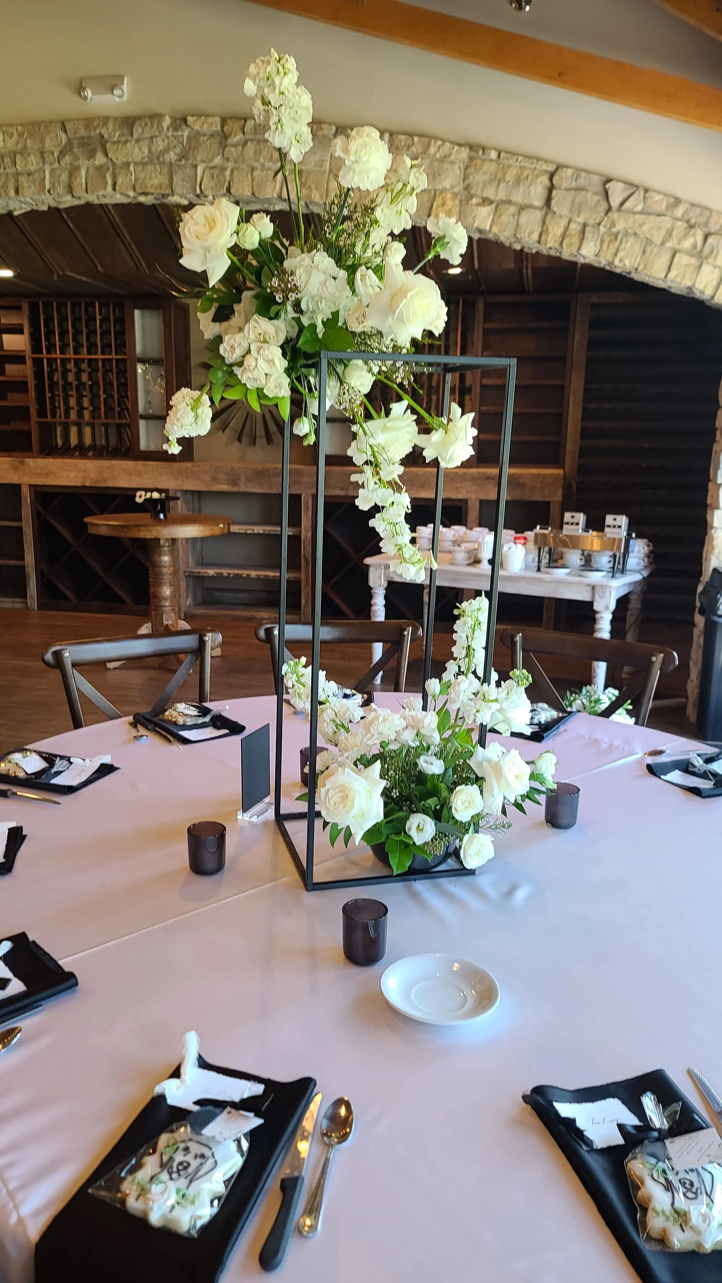 wisconsin-dells-wedding-decor-rental-signature-events-wi-017.jpg