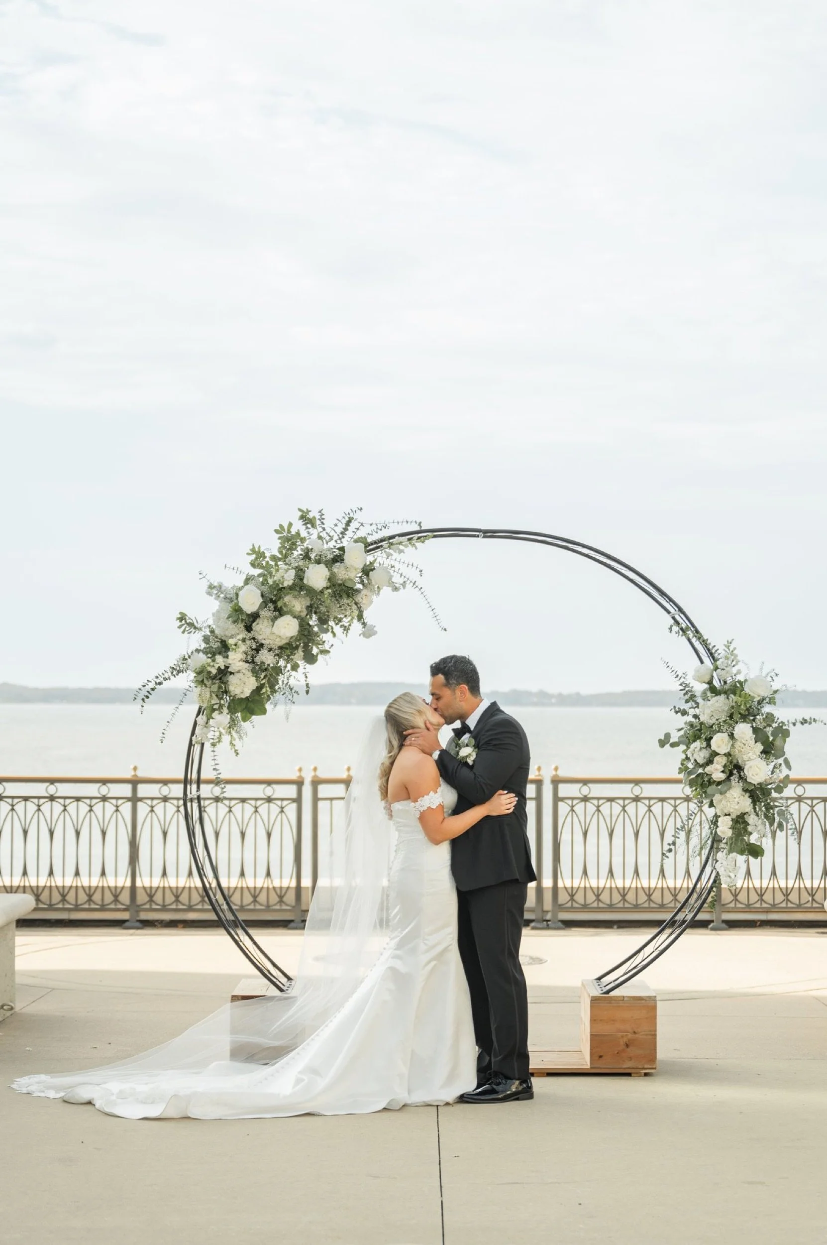wisconsin-dells-wedding-decor-rental-signature-events-wi-179.jpg