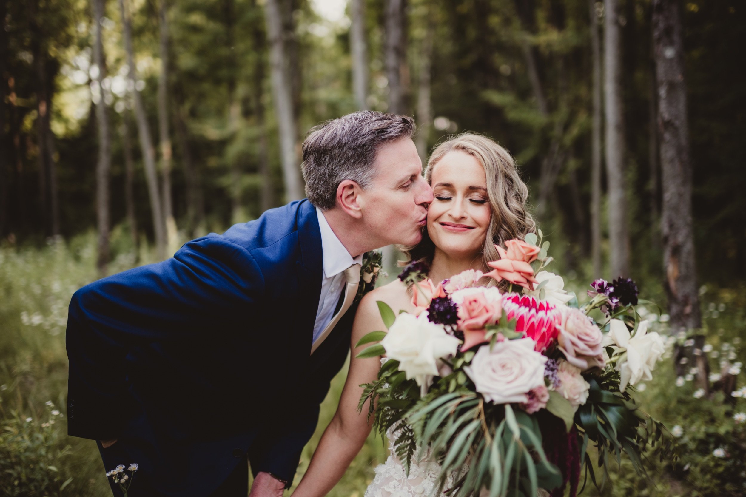 wisconsin-dells-wedding-decor-rental-signature-events-wi-154.jpg