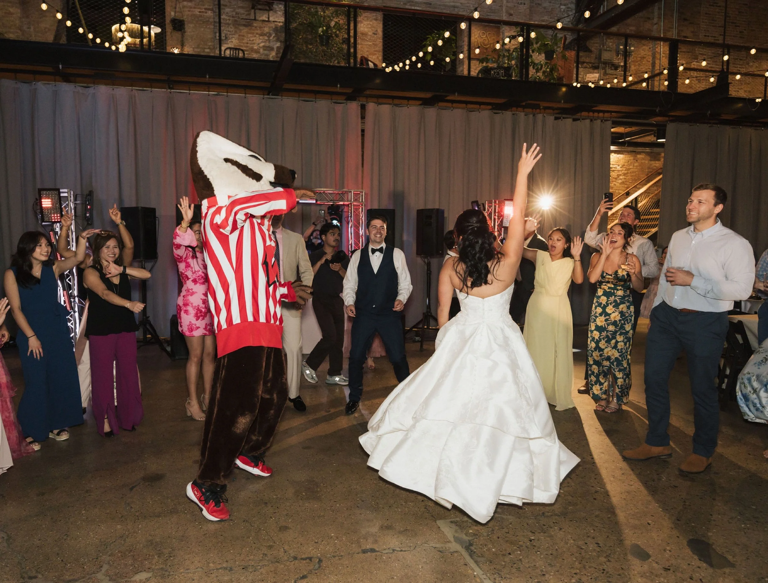 wisconsin-dells-wedding-decor-rental-signature-events-wi-279.jpg