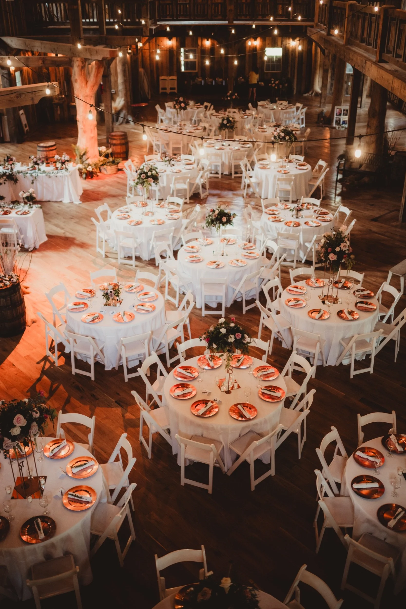 wisconsin-dells-wedding-decor-rental-signature-events-wi-287.jpg