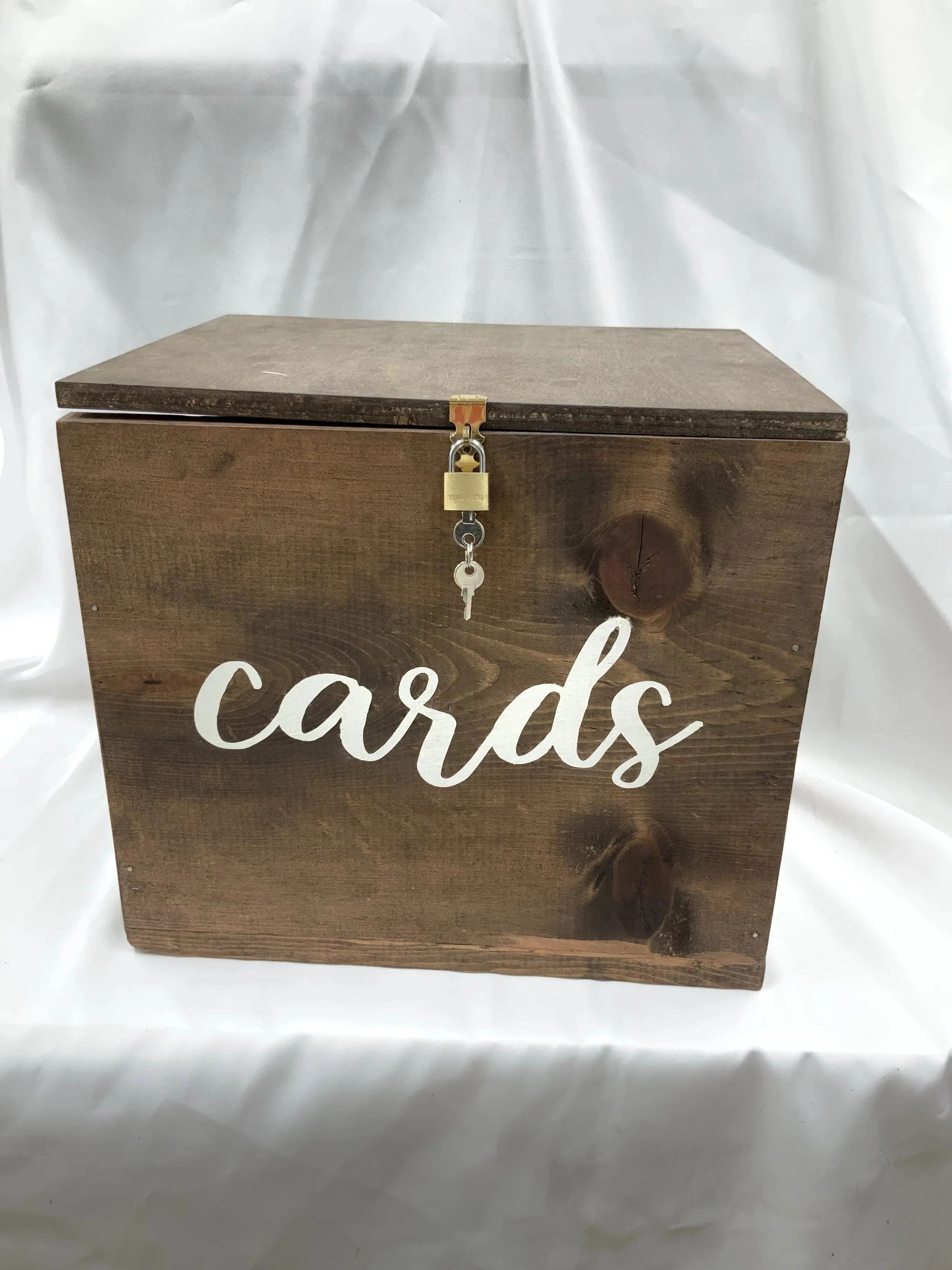 wisconsin-dells-wedding-decor-rental-signature-events-wi-082.jpg