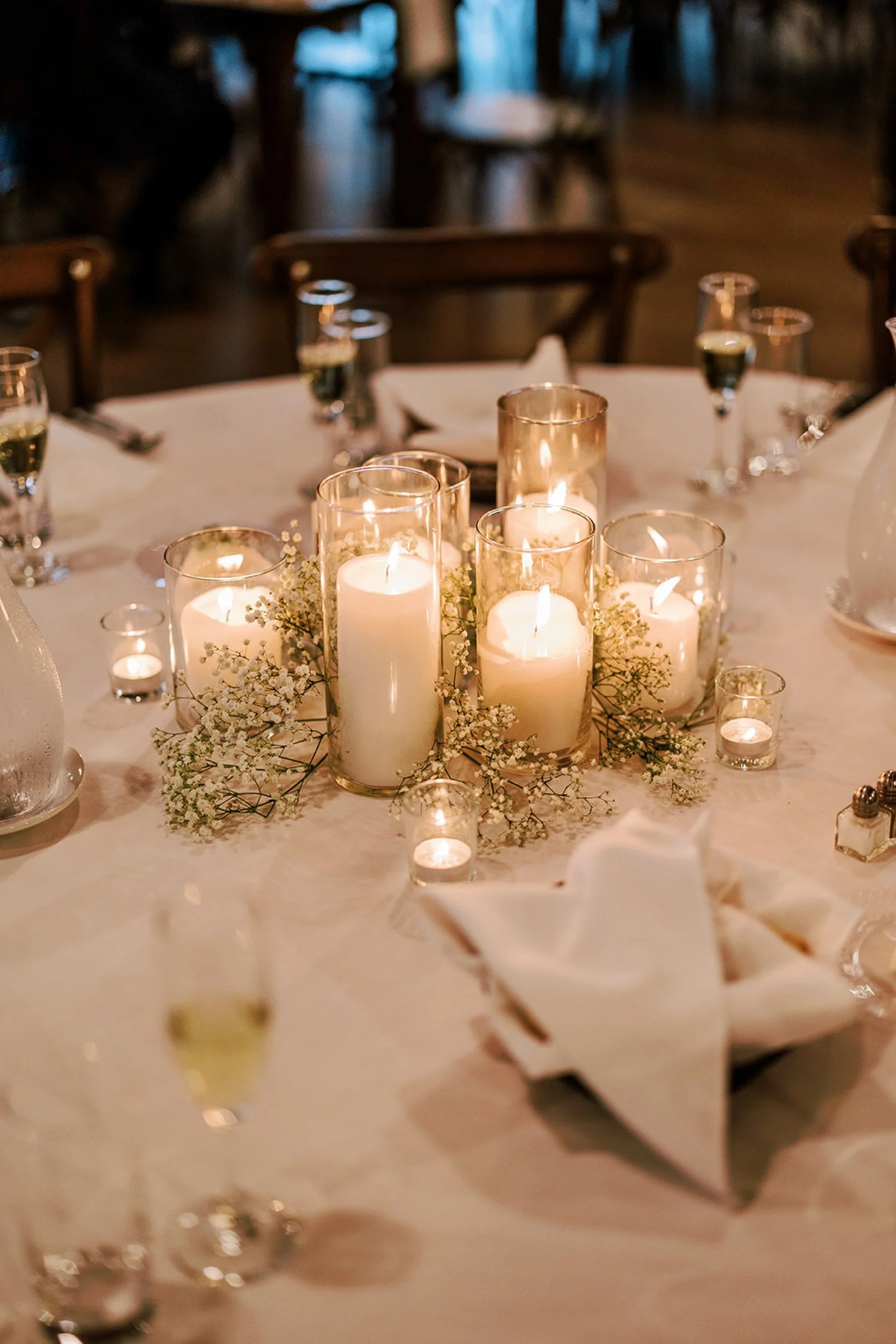 wisconsin-dells-wedding-decor-rental-signature-events-wi-010.jpg