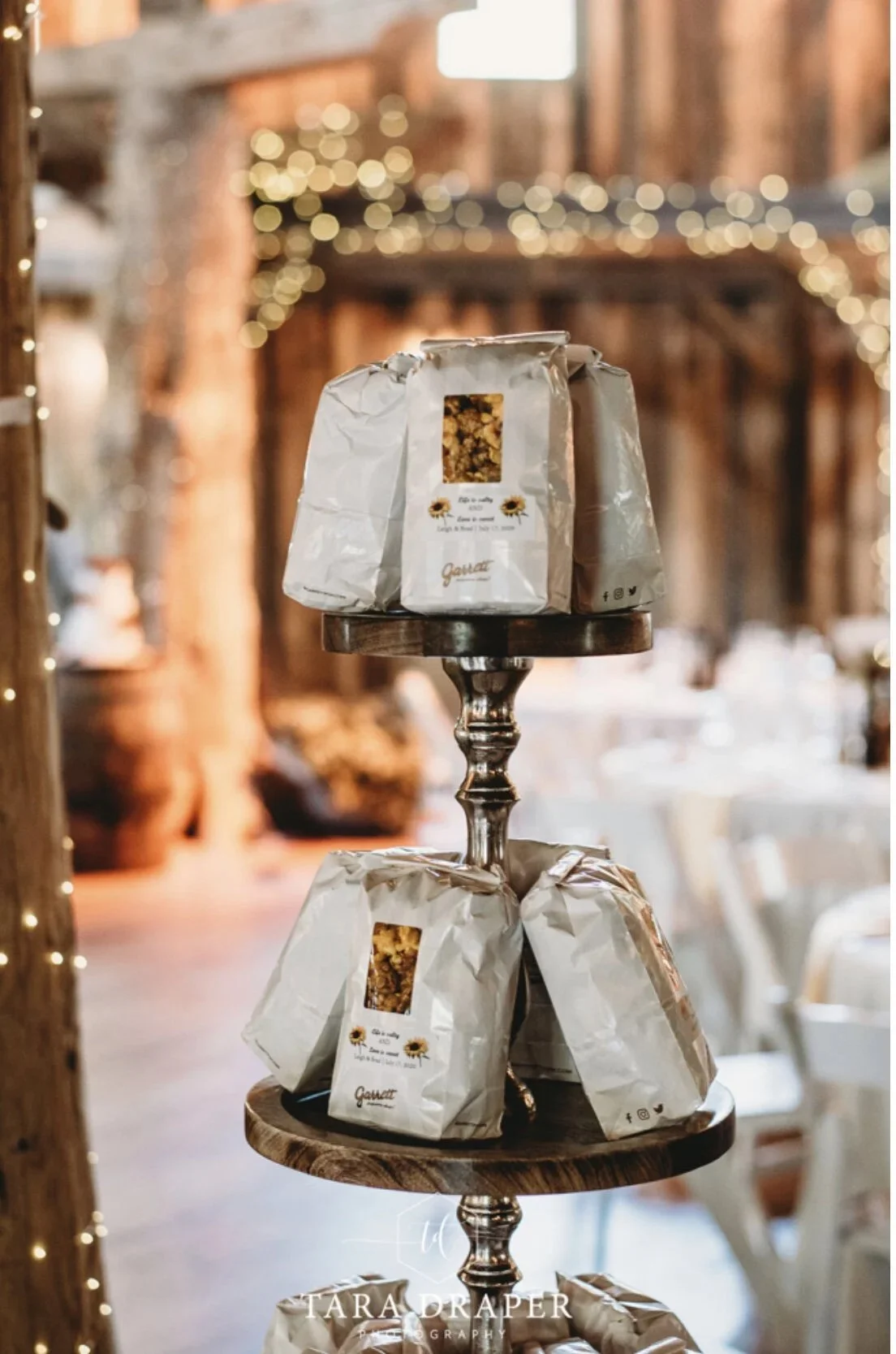 wisconsin-dells-wedding-decor-rental-signature-events-wi-214.jpg