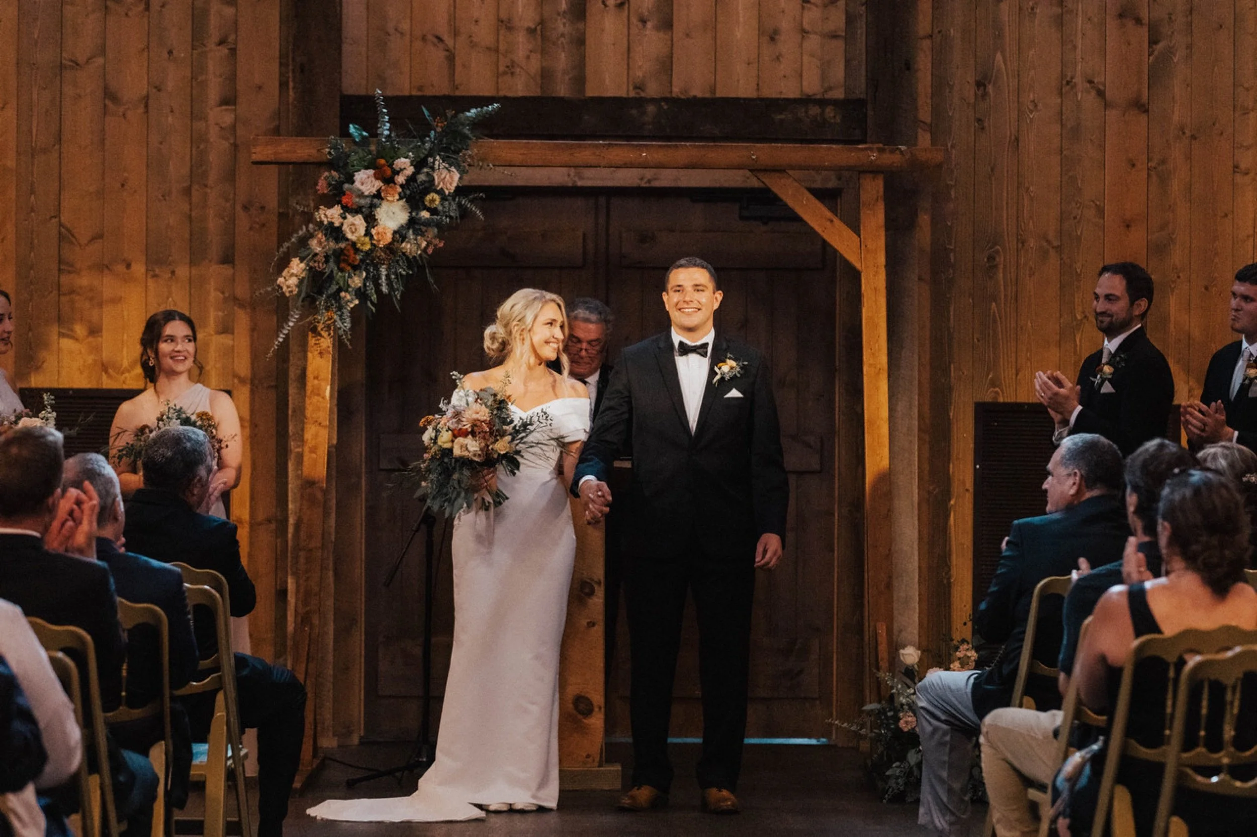 wisconsin-dells-wedding-decor-rental-signature-events-wi-072.jpg