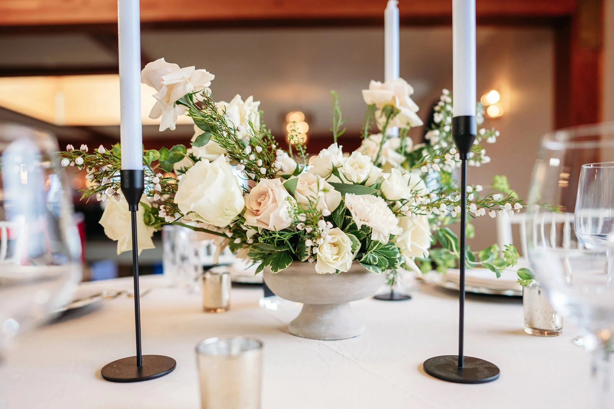 wisconsin-dells-wedding-decor-rental-signature-events-wi-230.jpg
