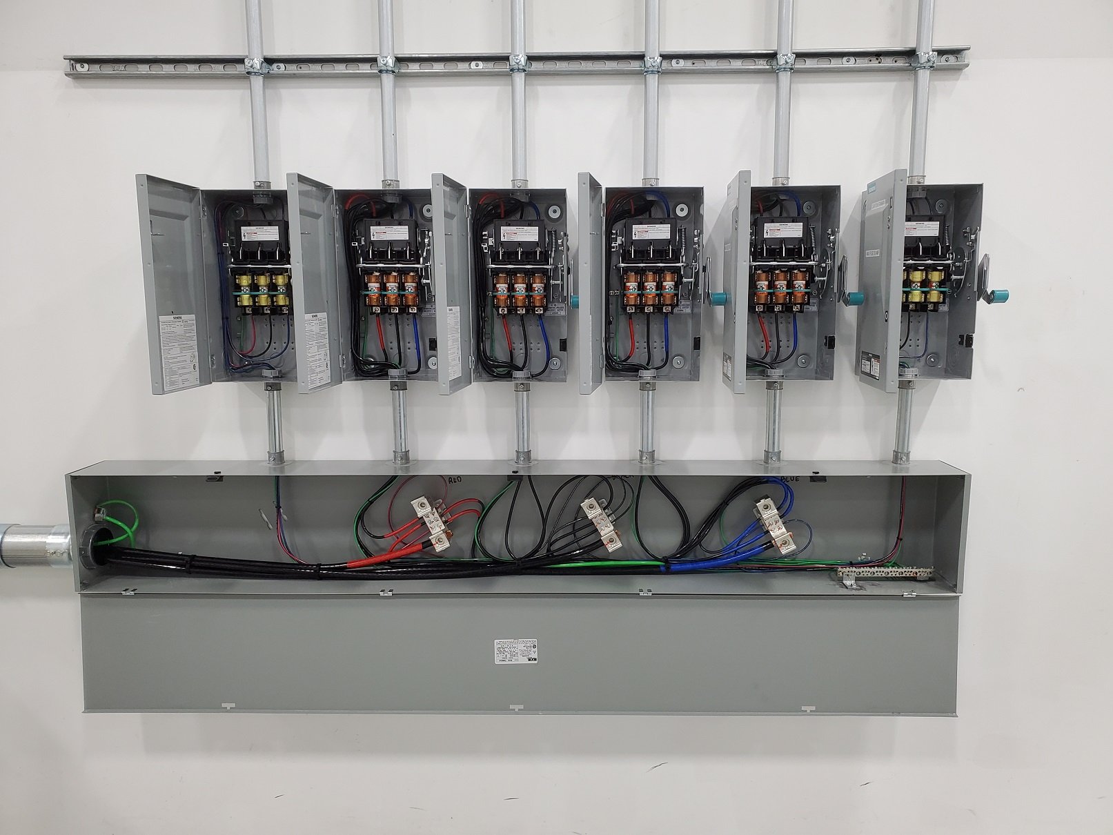 480V Power Disconnect Switch Installation for Industrial Facilities in Ontario