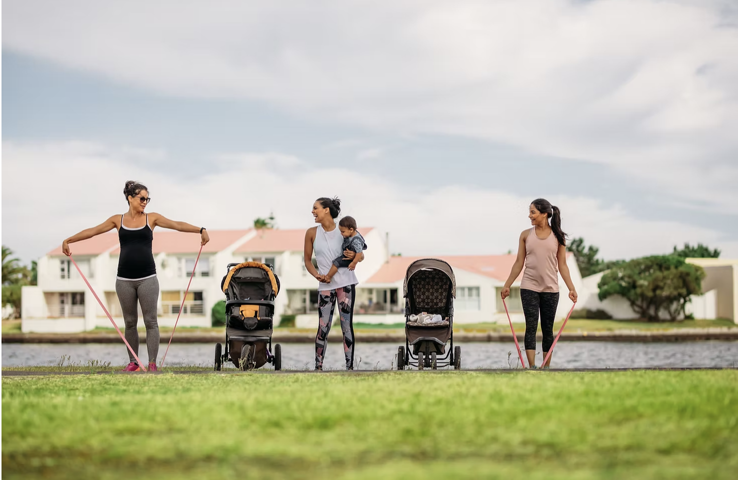 Nurturing Core Strength: The Crucial Role of Pelvic Floor Therapy in Diastasis Recti Recovery