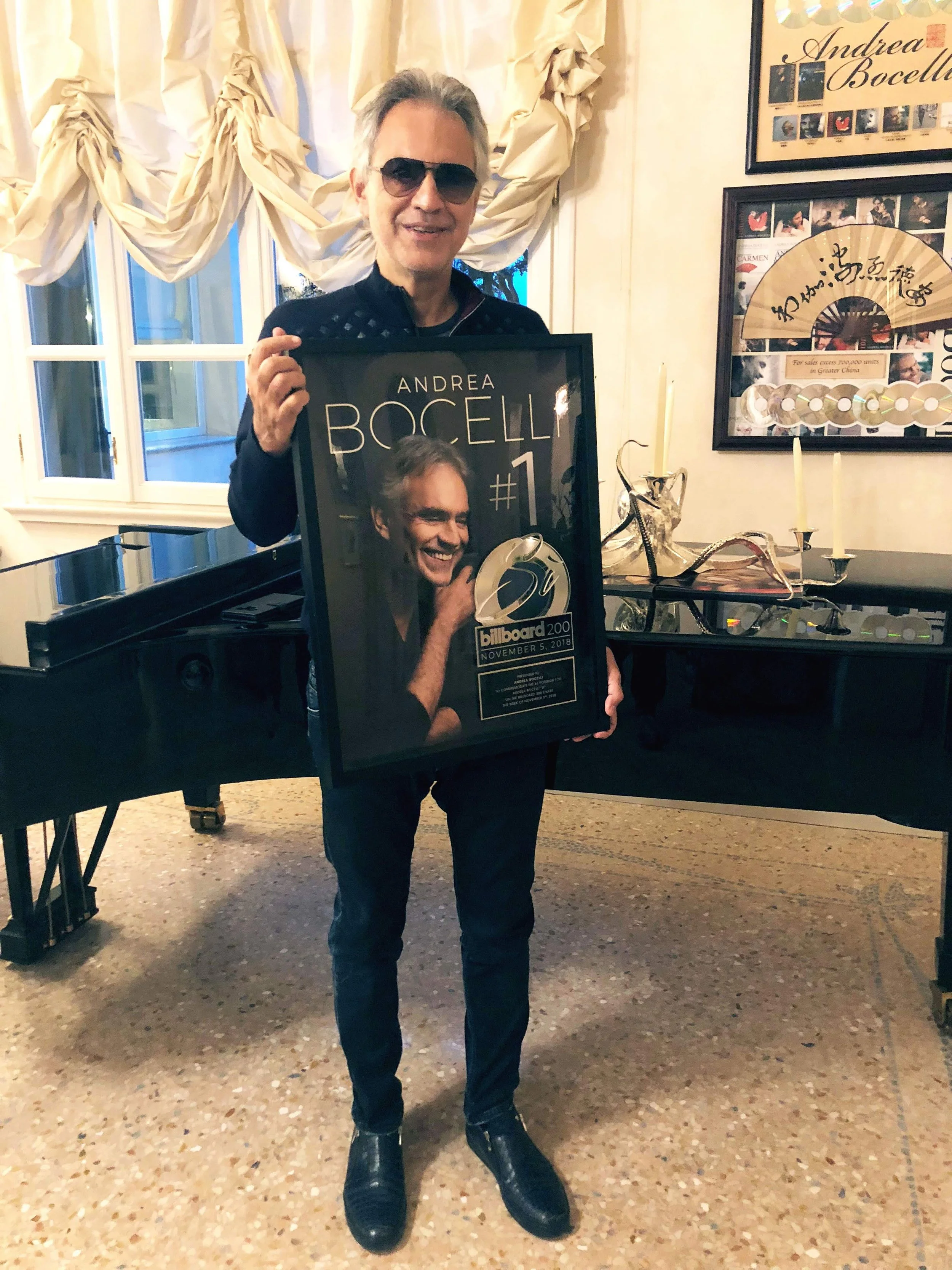 Andrea Bocelli Billboard no 1_r1.jpg