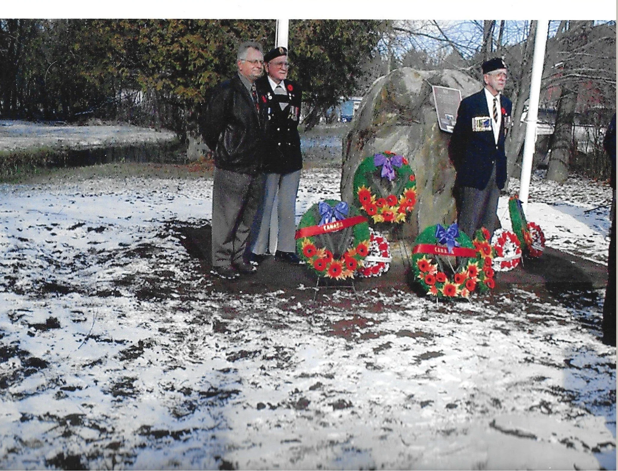 Rememberance Day 2004 -5.jpg