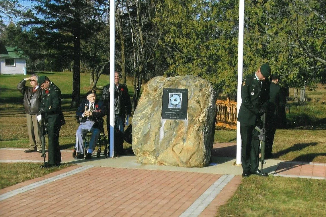 Rememberance Day 2007 -8.jpg
