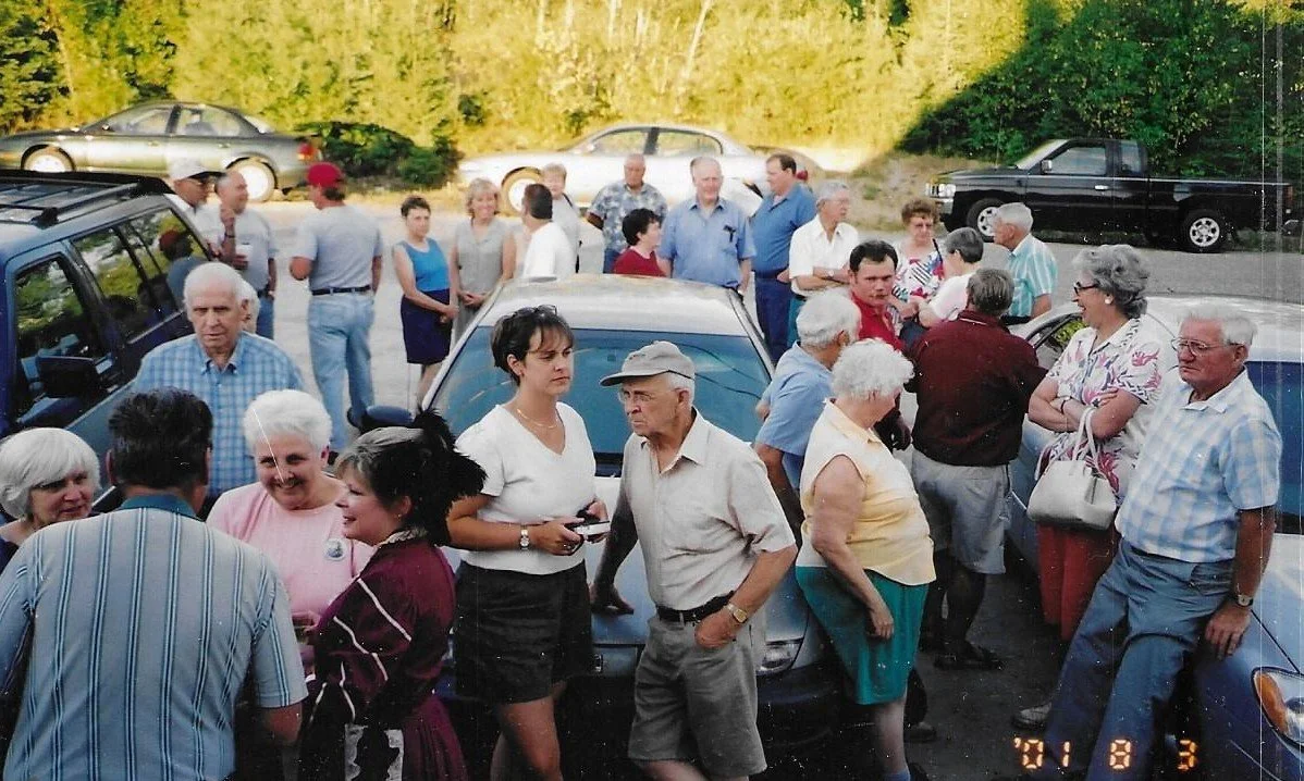 125- Friday Night Opening 02.jpg