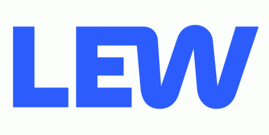 Der Schriftzug 'LEW' in blauer Farbe auf weißem Hintergrund.