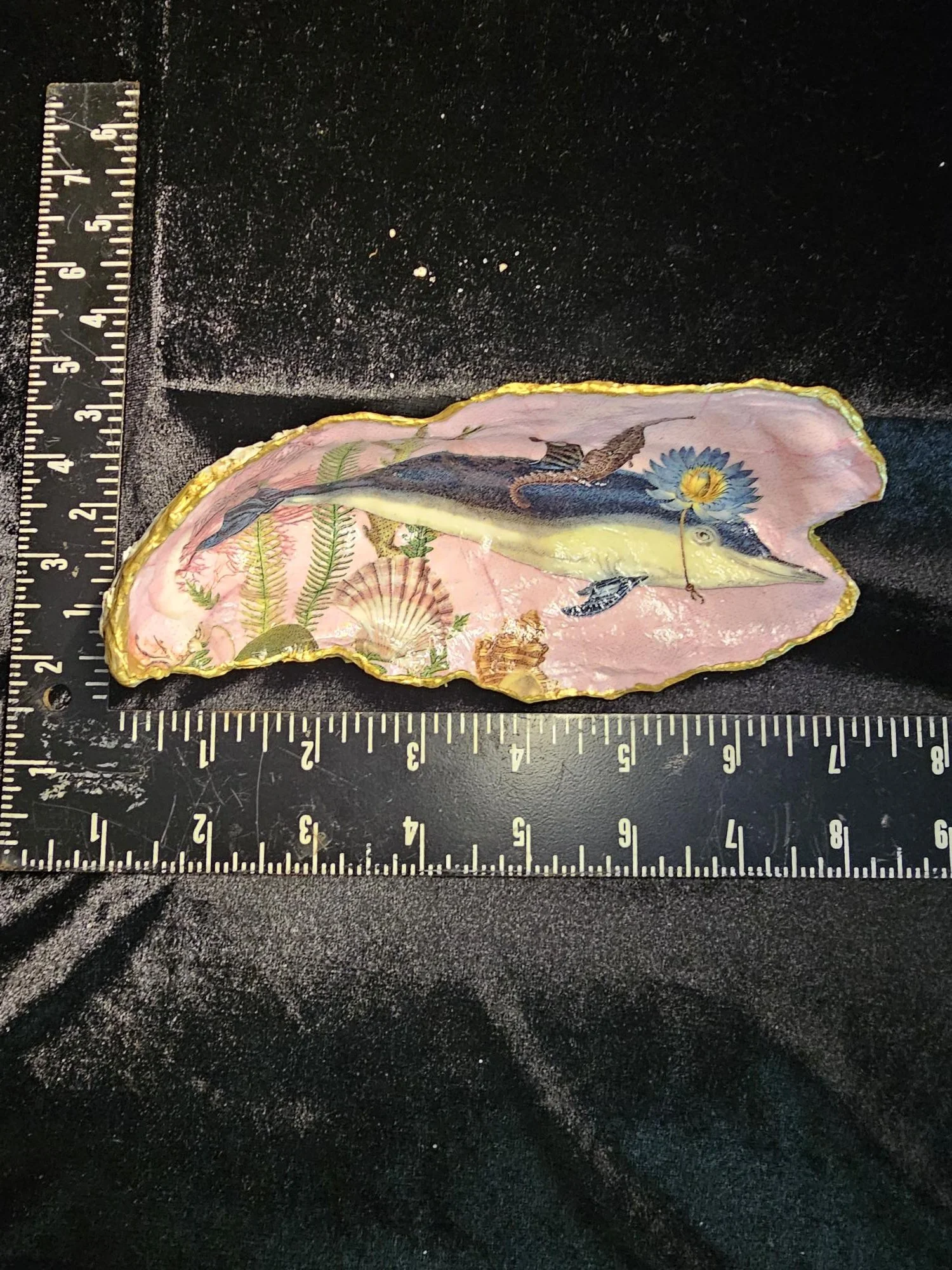 Large Dolphin and Flowers, Pink