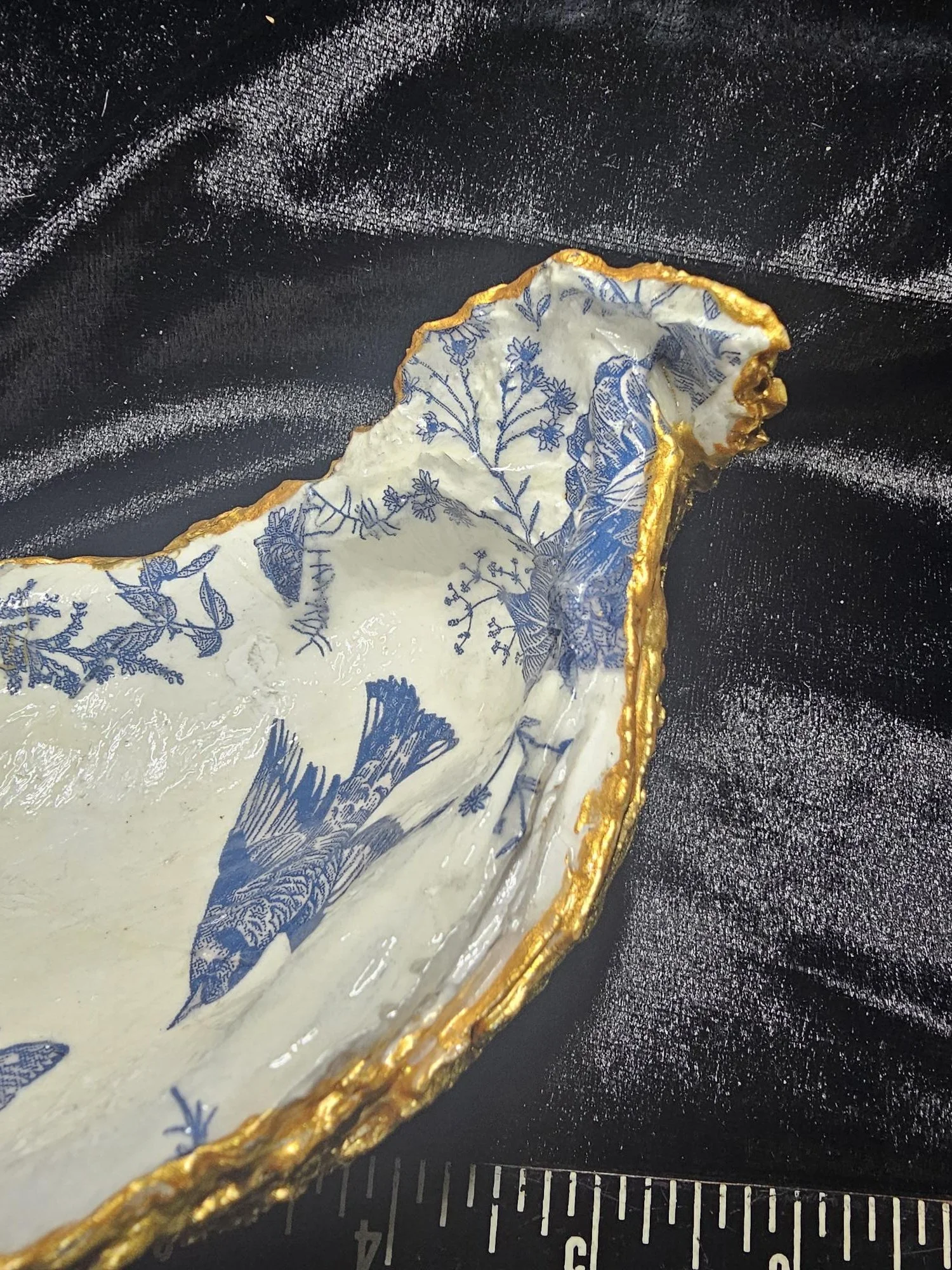 Blue andwhite Birds gold trim details .jpg