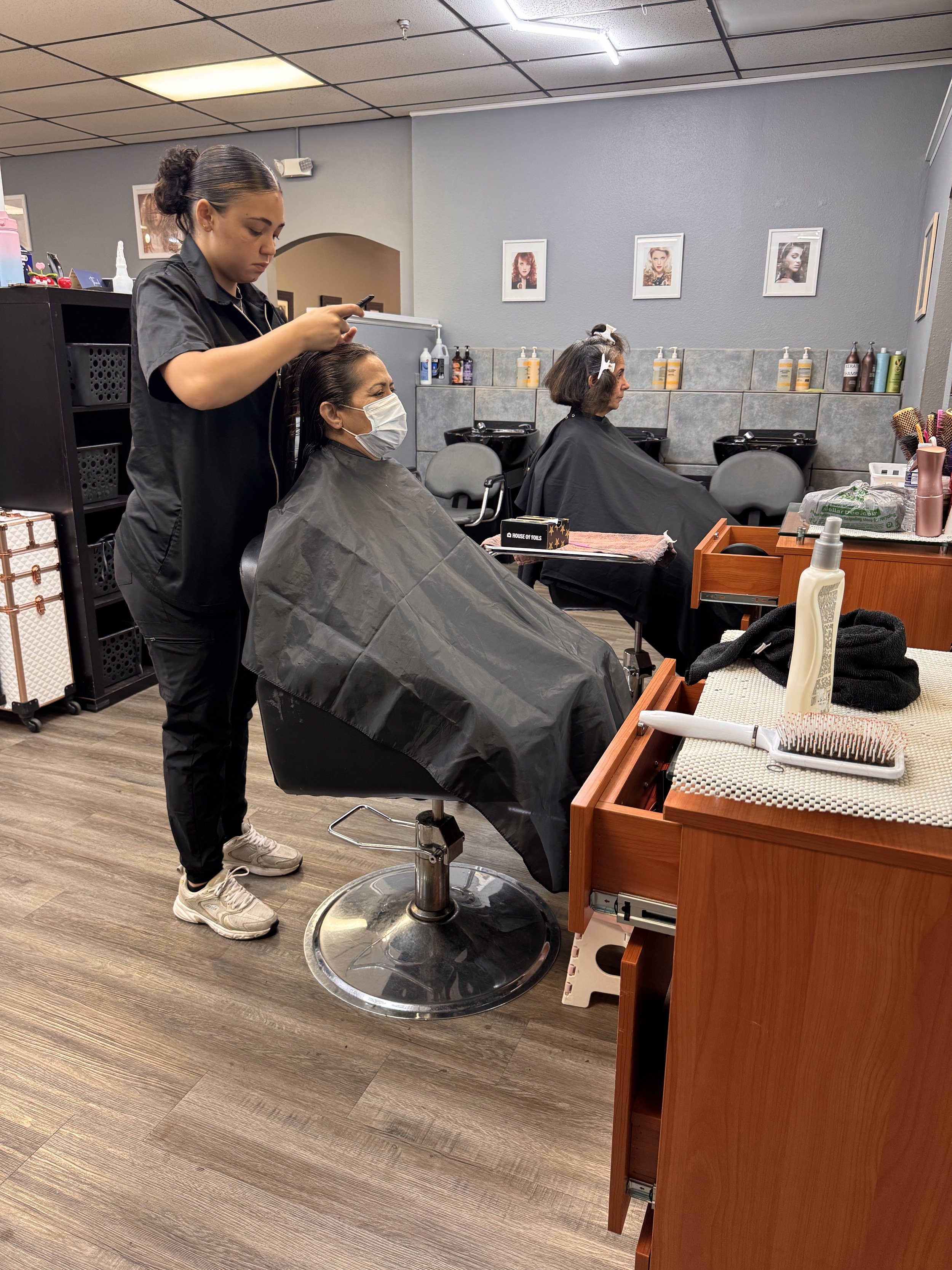 Professional Beauty Association (PBA) Scholarship