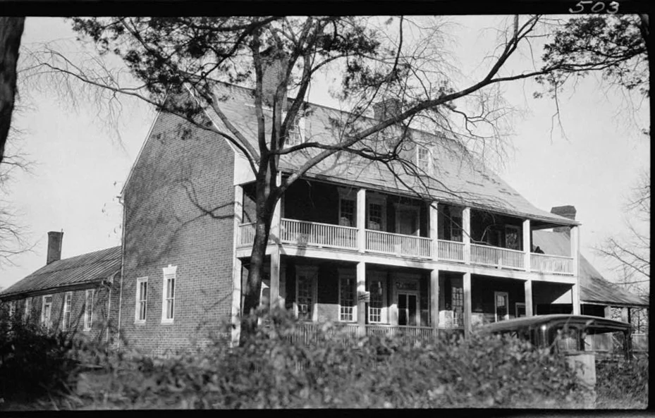 Powhatan Courthouse Tavern in the 1930s